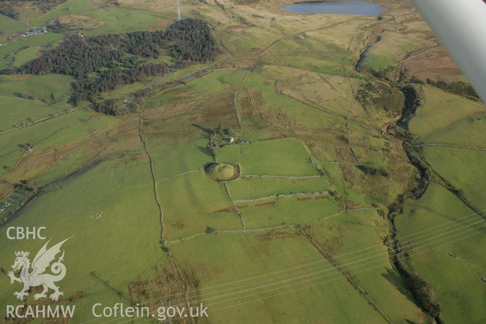 RCAHMW colour oblique aerial photograph of Tomen-y-Mur. Taken on 25 January 2007 by Toby Driver