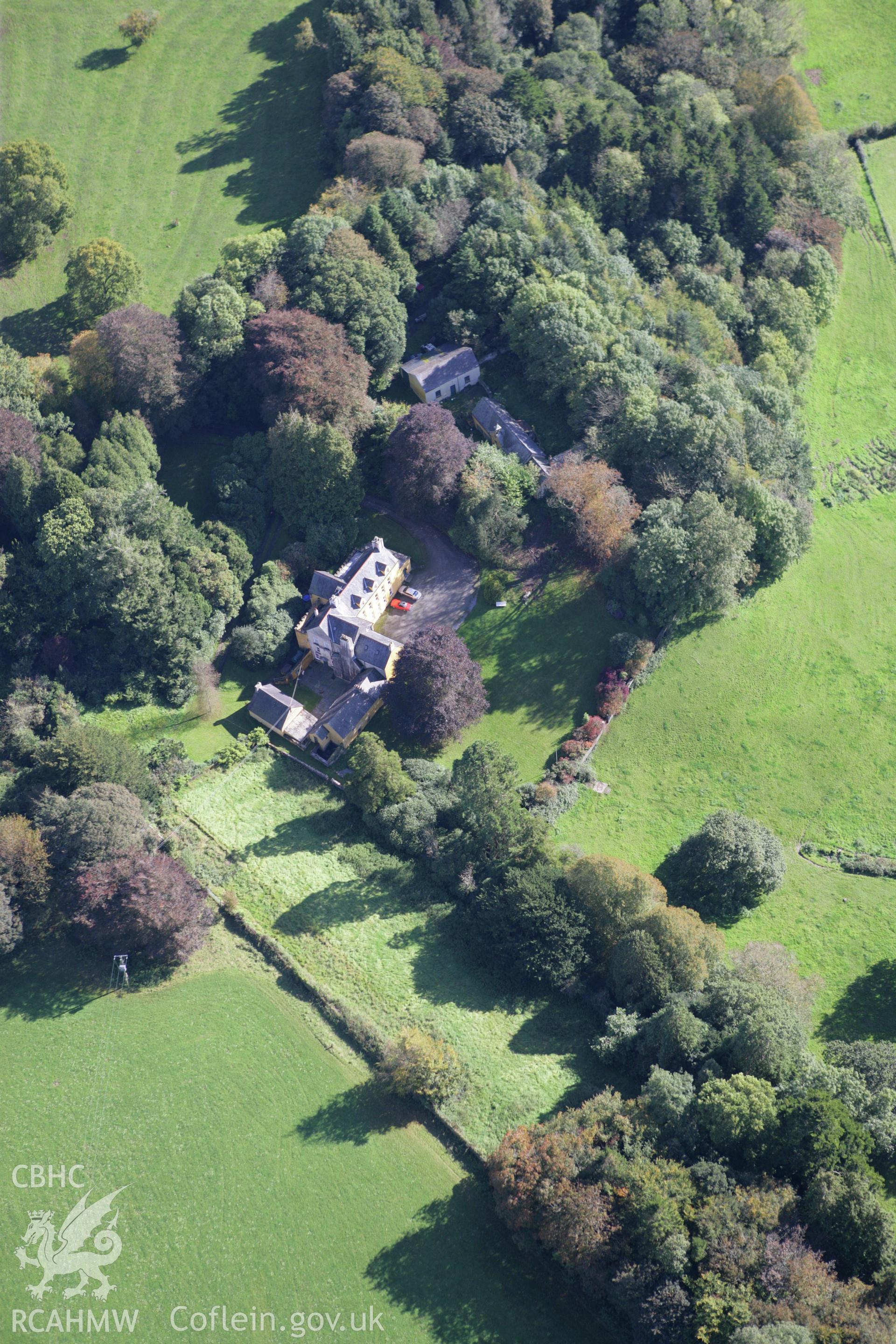 RCAHMW colour oblique photograph of Cwmgwili, country house. Taken by Toby Driver on 04/10/2007.