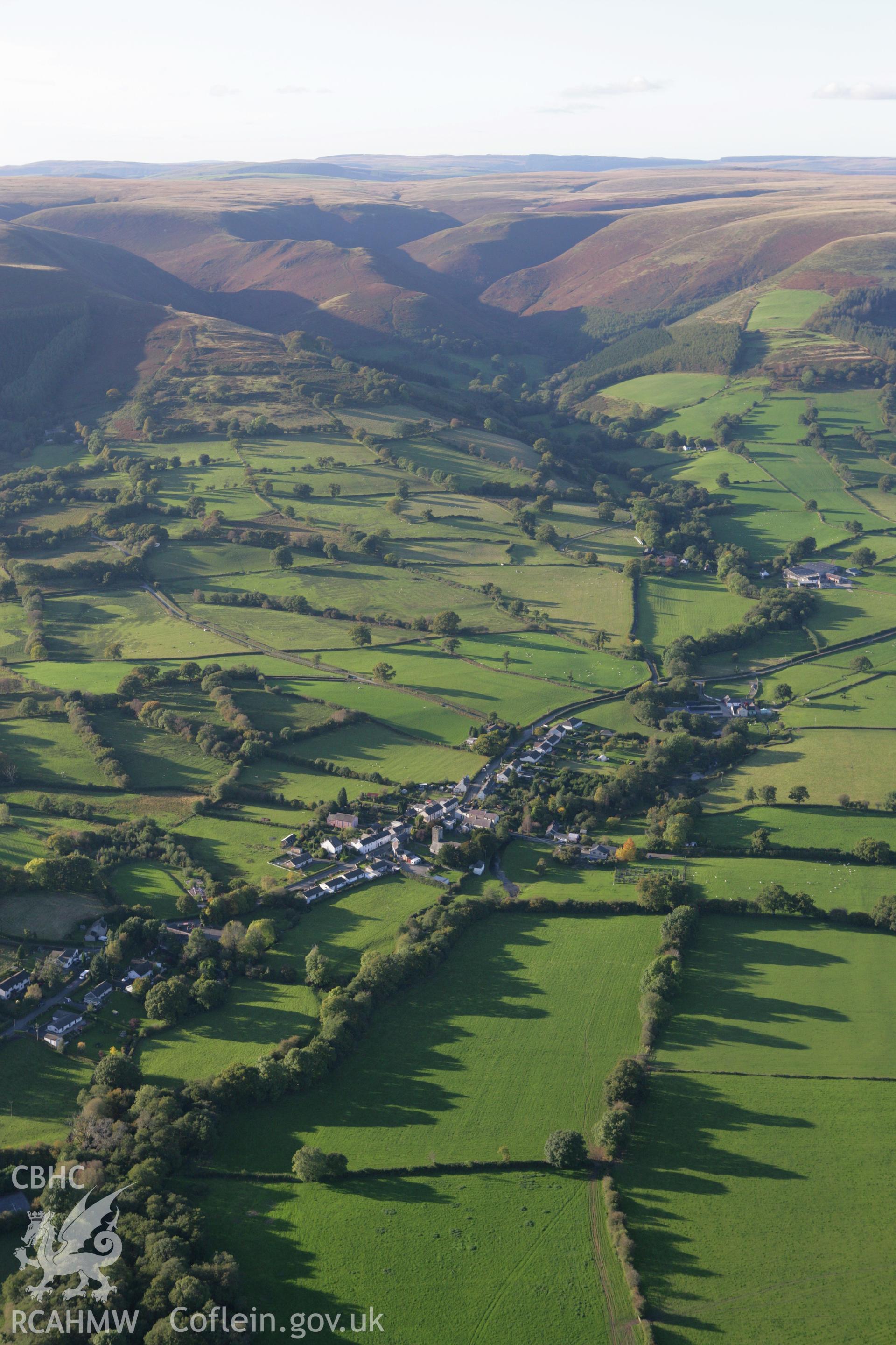 RCAHMW colour oblique photograph of Cilycwm, landscape view from south. Taken by Toby Driver on 04/10/2007.
