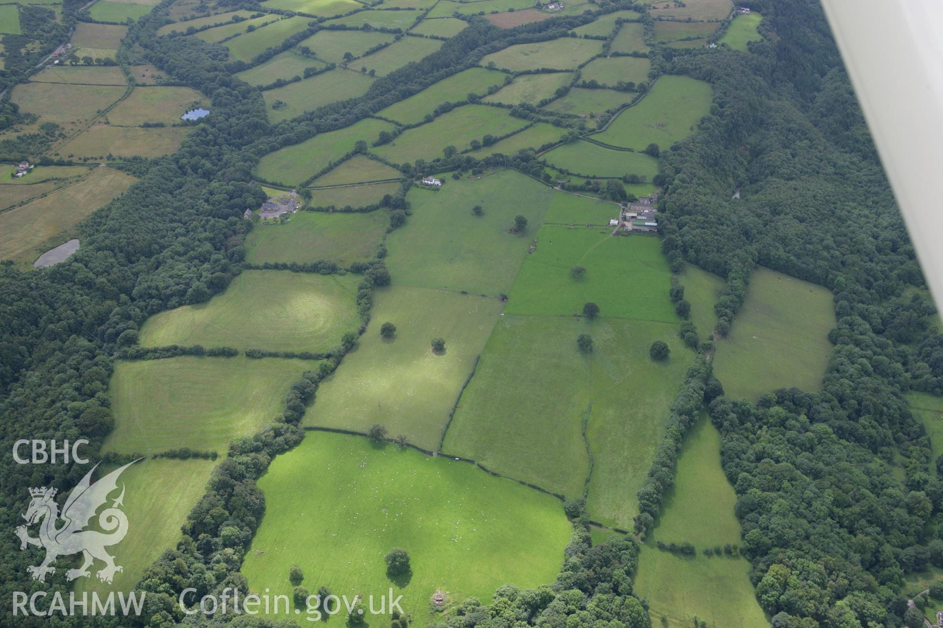 RCAHMW colour oblique aerial photograph of Glascoed Hall Garden, Bwlchgwyn, and surrounding landscape. Taken on 24 July 2007 by Toby Driver