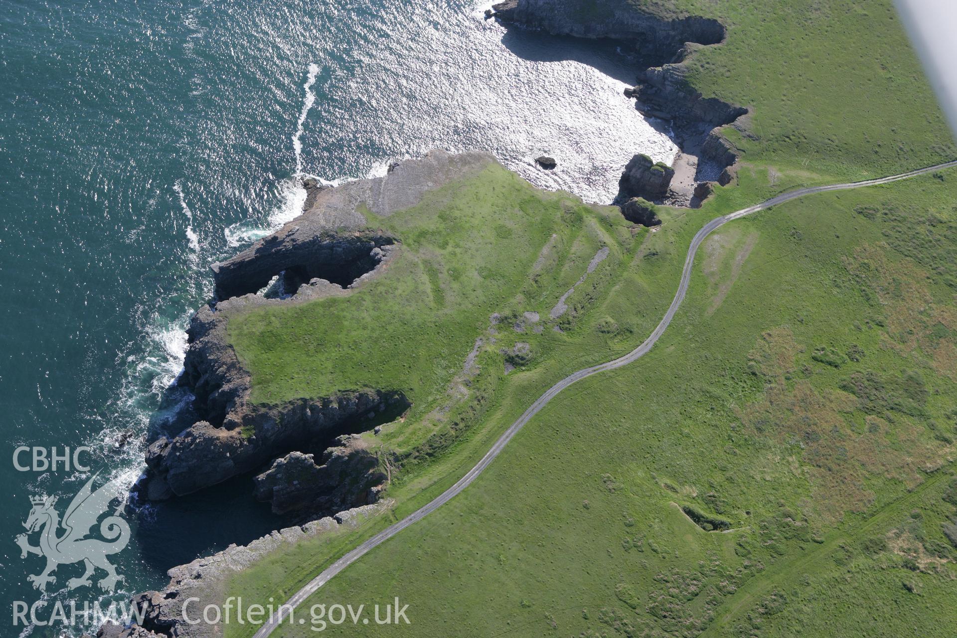 RCAHMW colour oblique aerial photograph of Linney Head Camp, Castlemartin. Taken on 30 July 2007 by Toby Driver