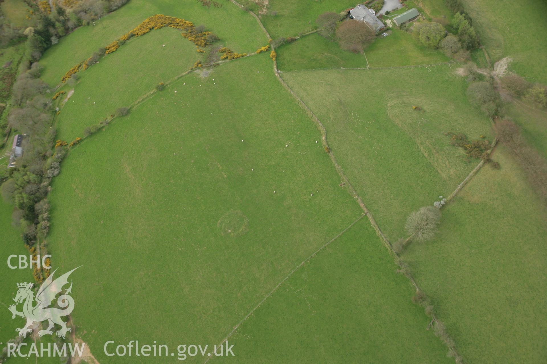 RCAHMW colour oblique aerial photograph of Pant Camddwr Cairn, viewed from the north-east. Taken on 17 April 2007 by Toby Driver