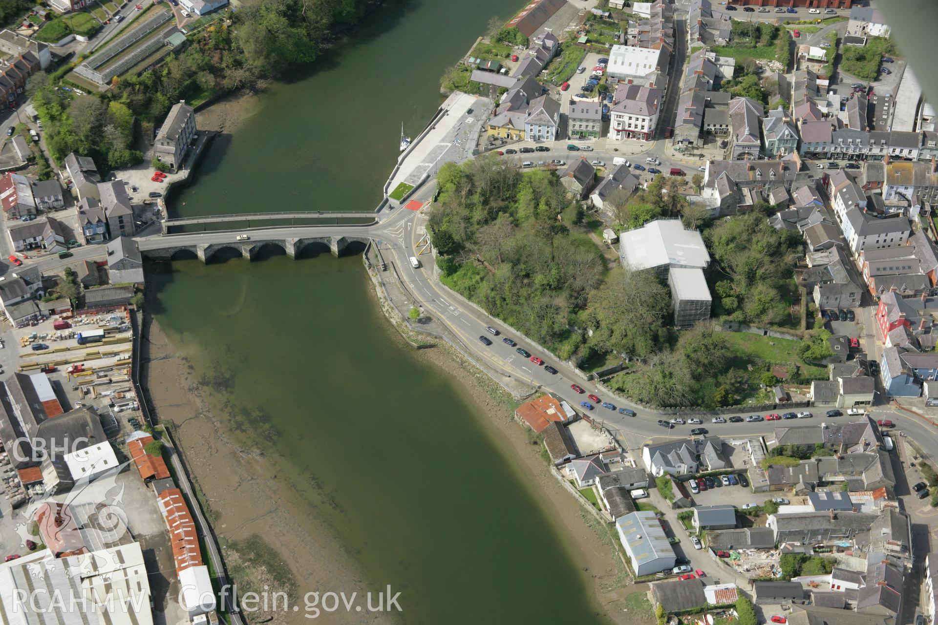 RCAHMW colour oblique aerial photograph of Cardigan Bridge. Taken on 17 April 2007 by Toby Driver