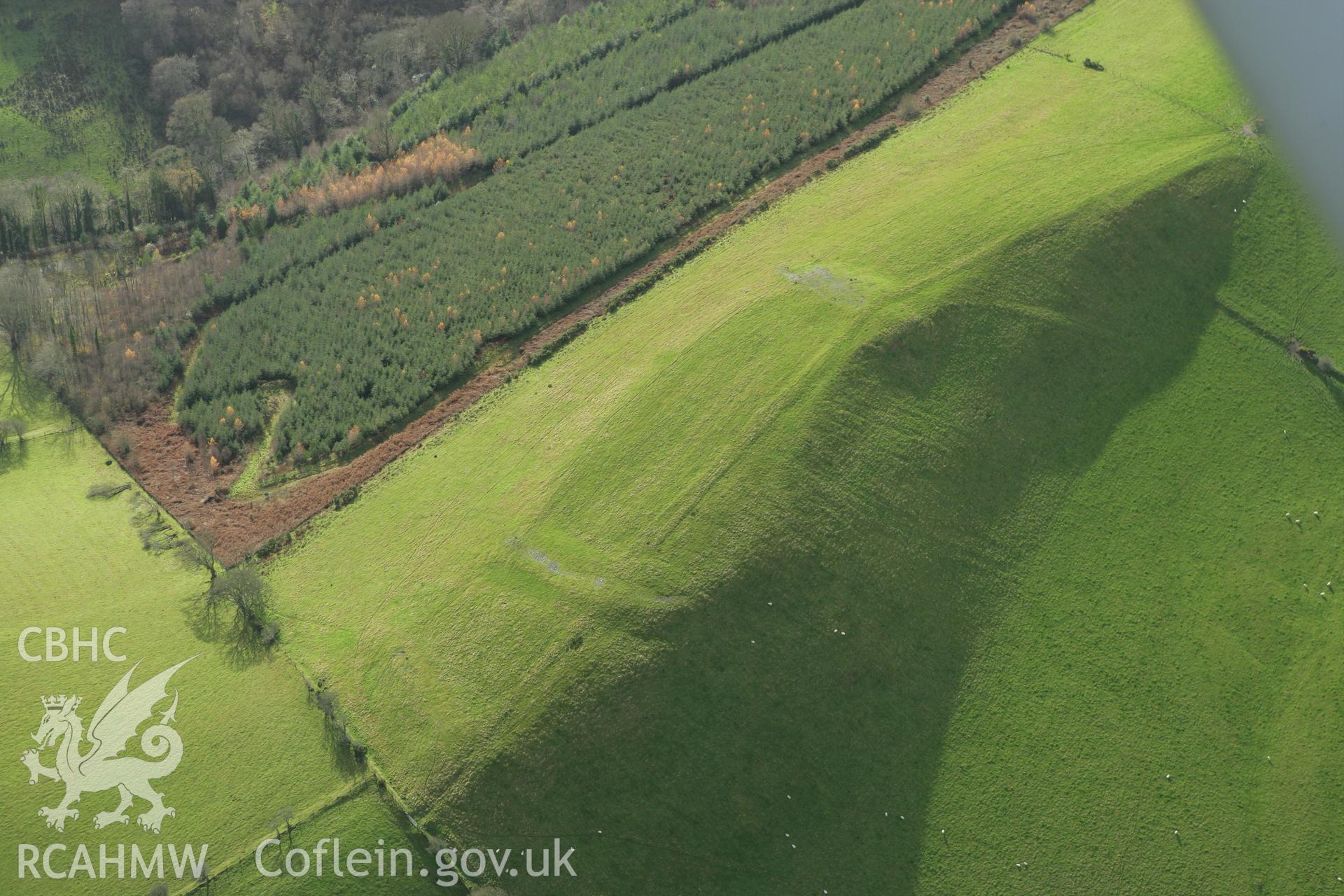 RCAHMW colour oblique photograph of Pen y Gaer hillfort. Taken by Toby Driver on 29/11/2007.