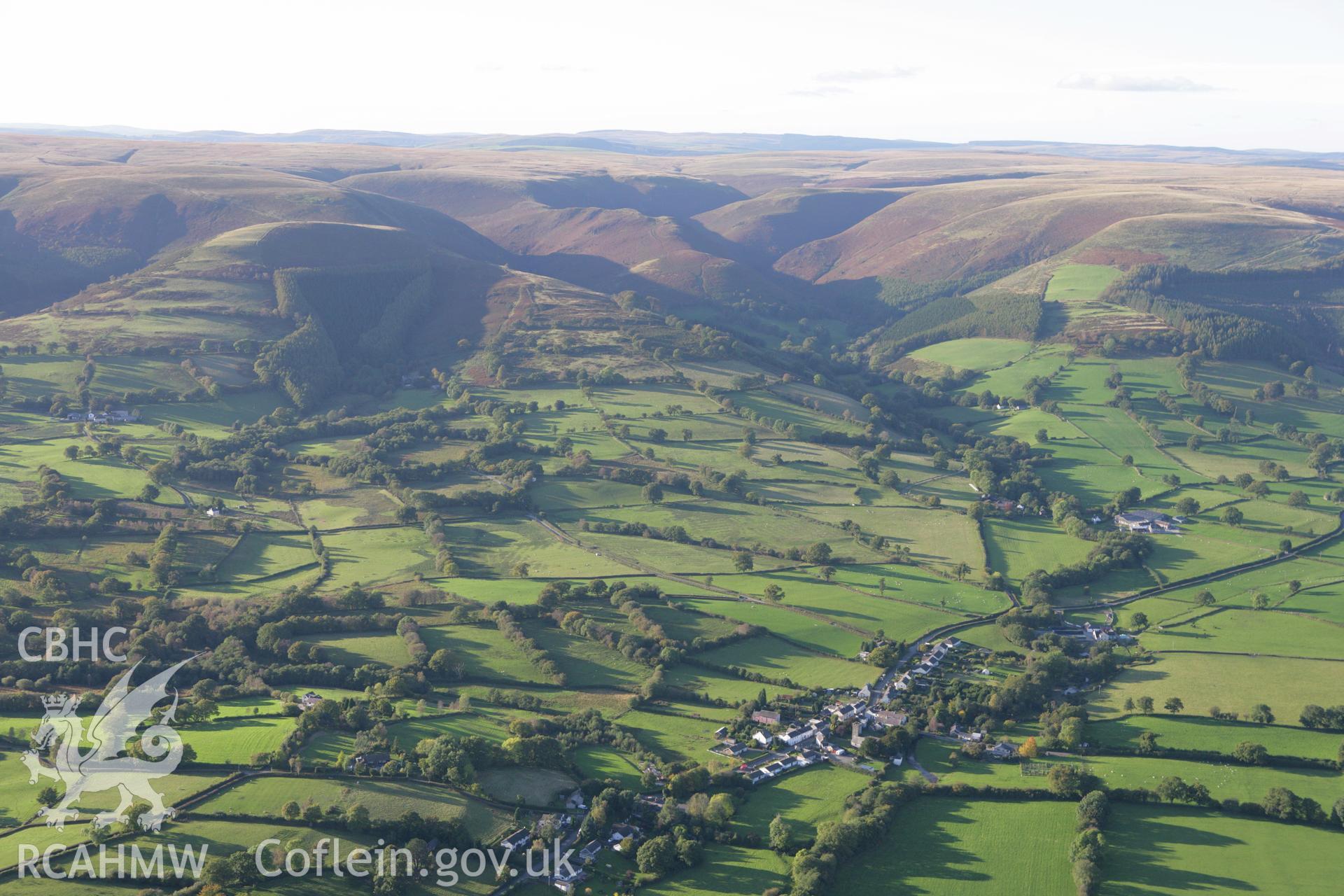 RCAHMW colour oblique photograph of Cilycwm, landscape view from south. Taken by Toby Driver on 04/10/2007.