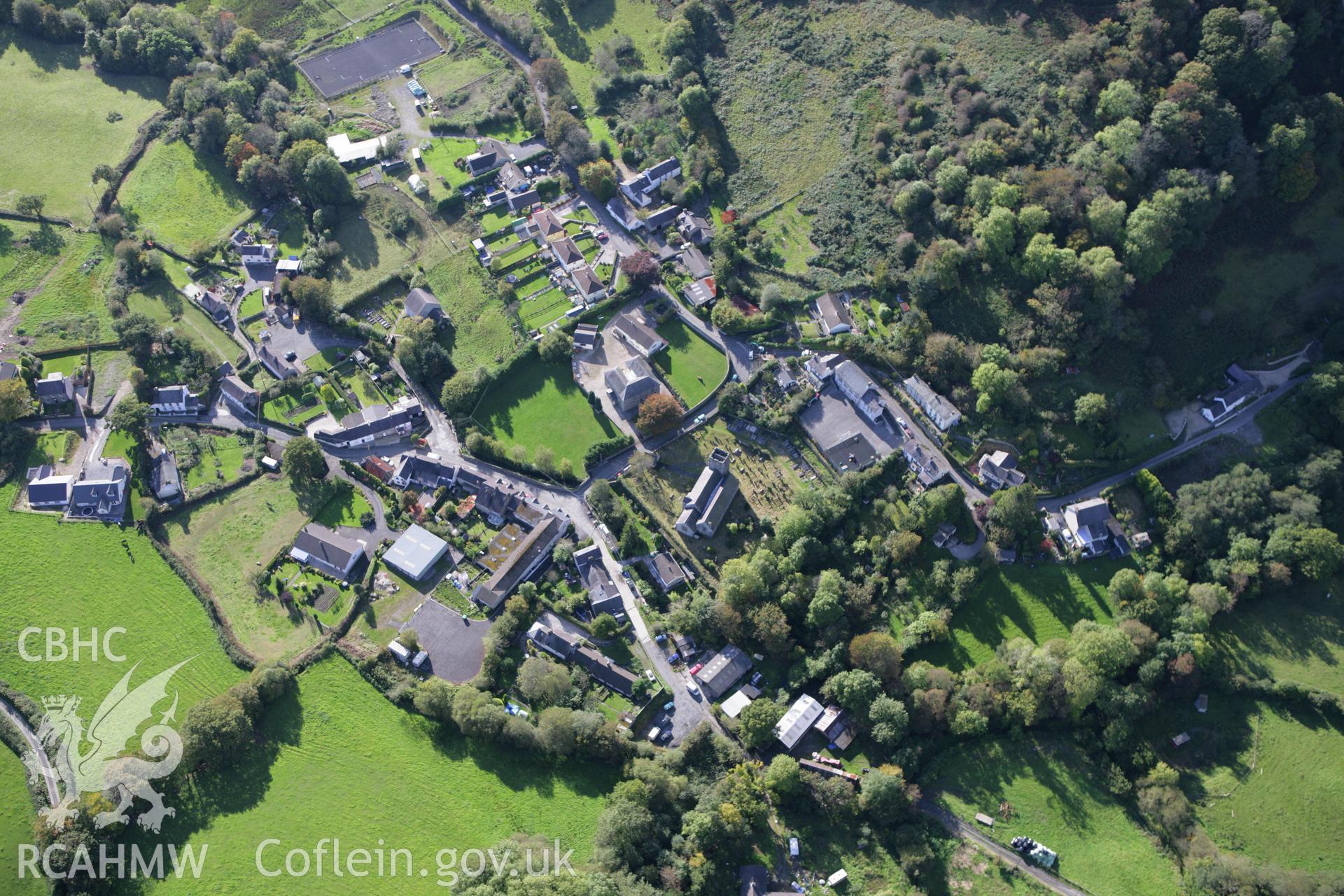 RCAHMW colour oblique photograph of Llanfynydd, village. Taken by Toby Driver on 04/10/2007.