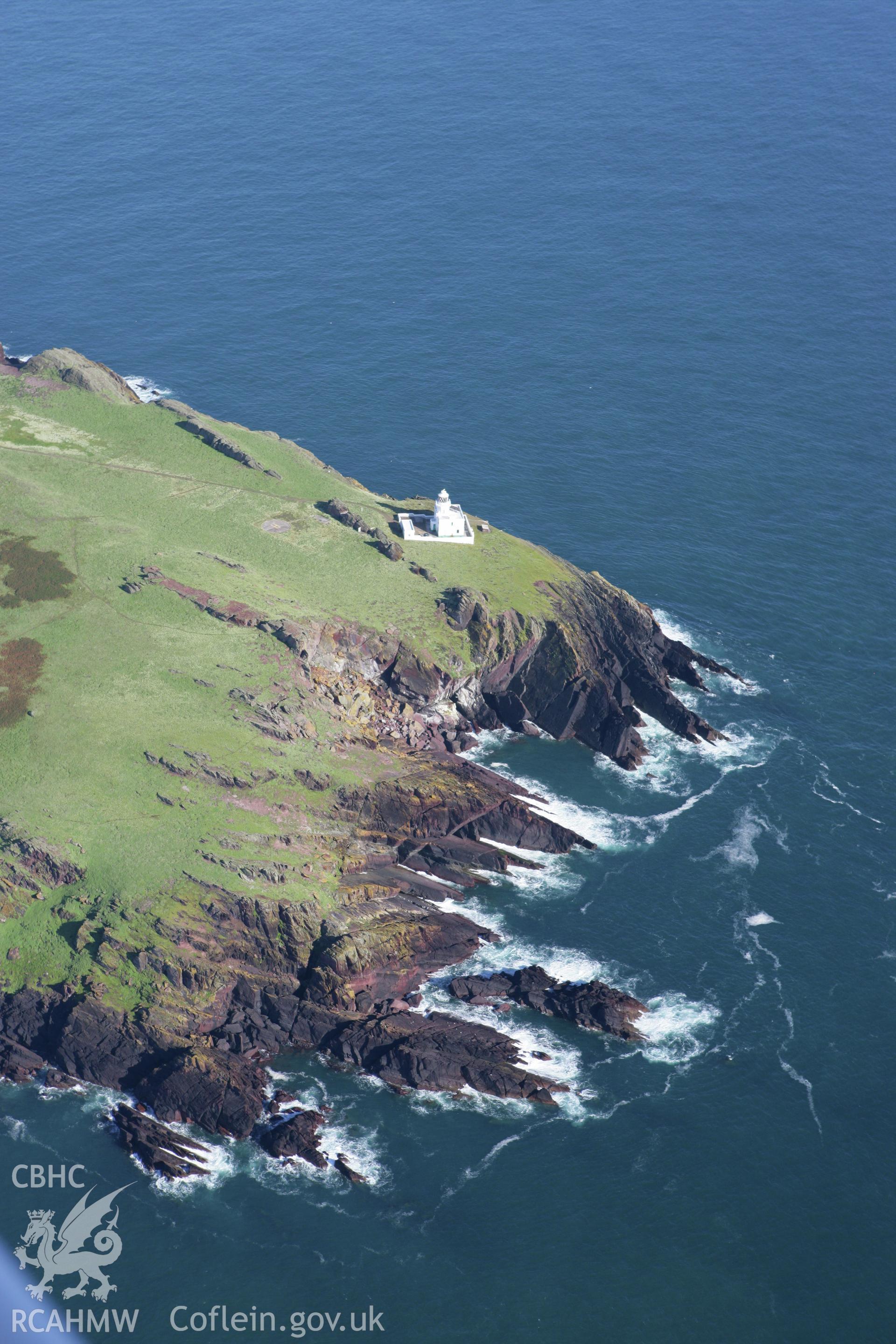 RCAHMW colour oblique aerial photograph of Skokholm Island. Taken on 30 July 2007 by Toby Driver