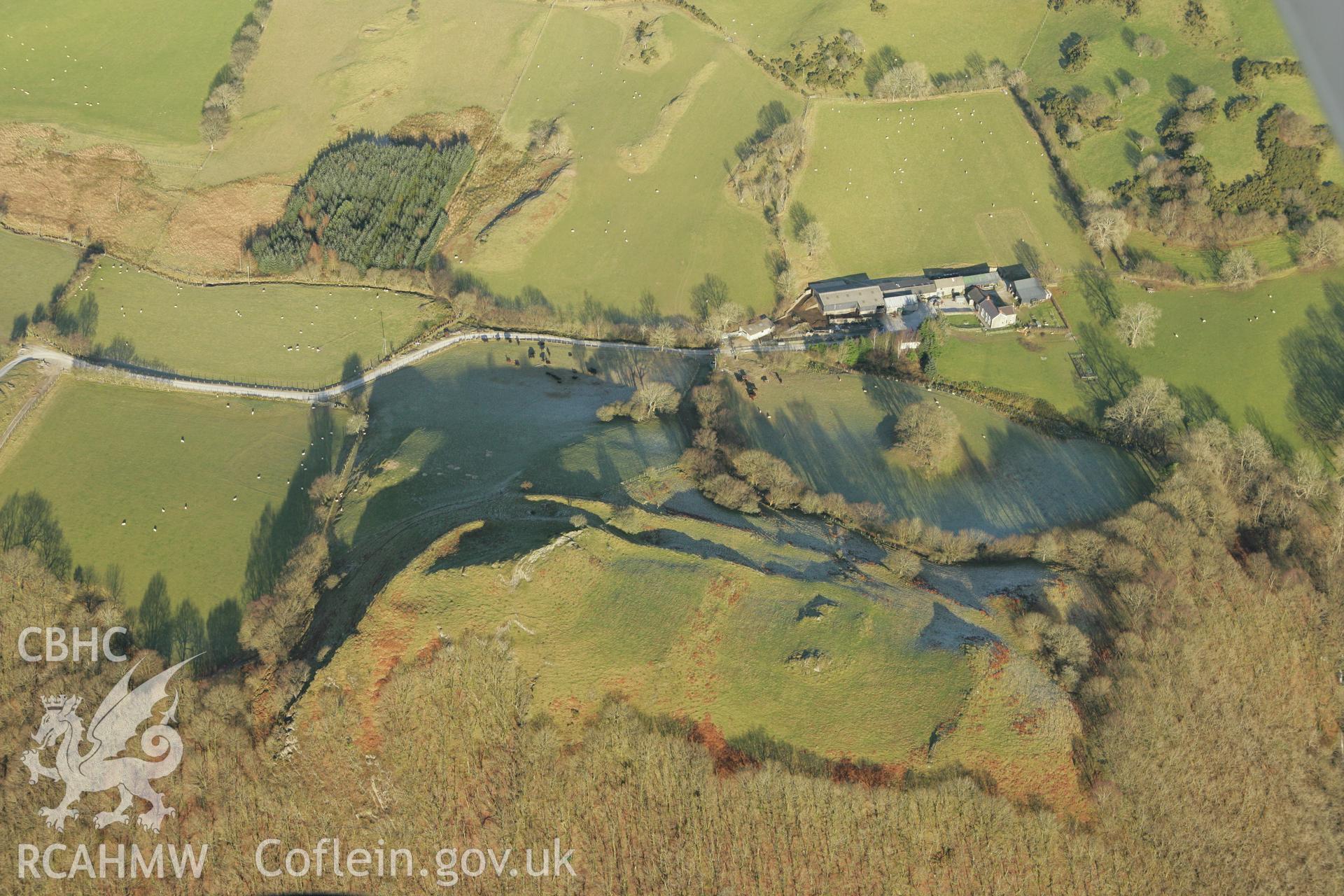 RCAHMW colour oblique photograph of Castell Grogwynion hillfort. Taken by Toby Driver on 20/12/2007.