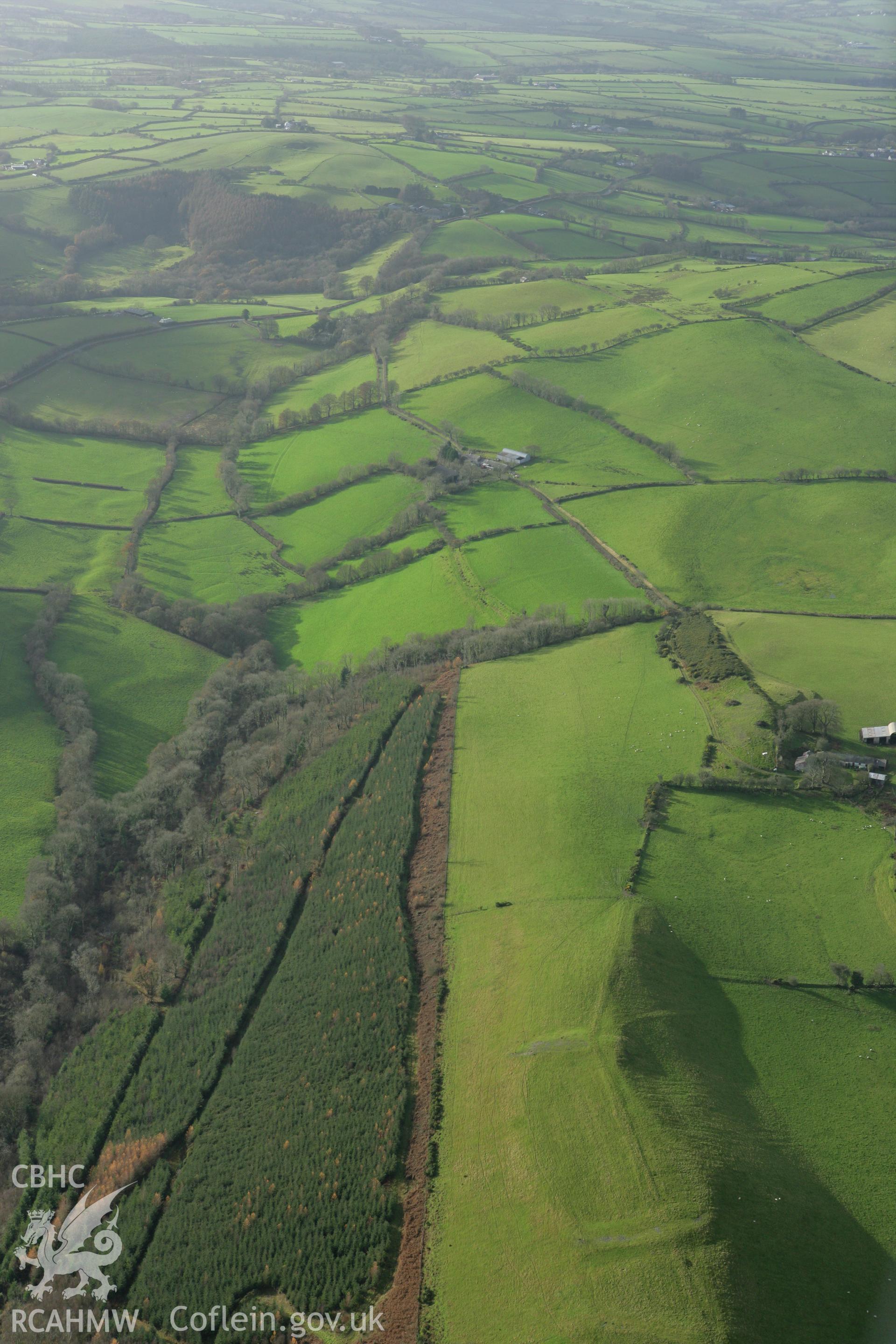 RCAHMW colour oblique photograph of Pen y Gaer hillfort. Taken by Toby Driver on 29/11/2007.