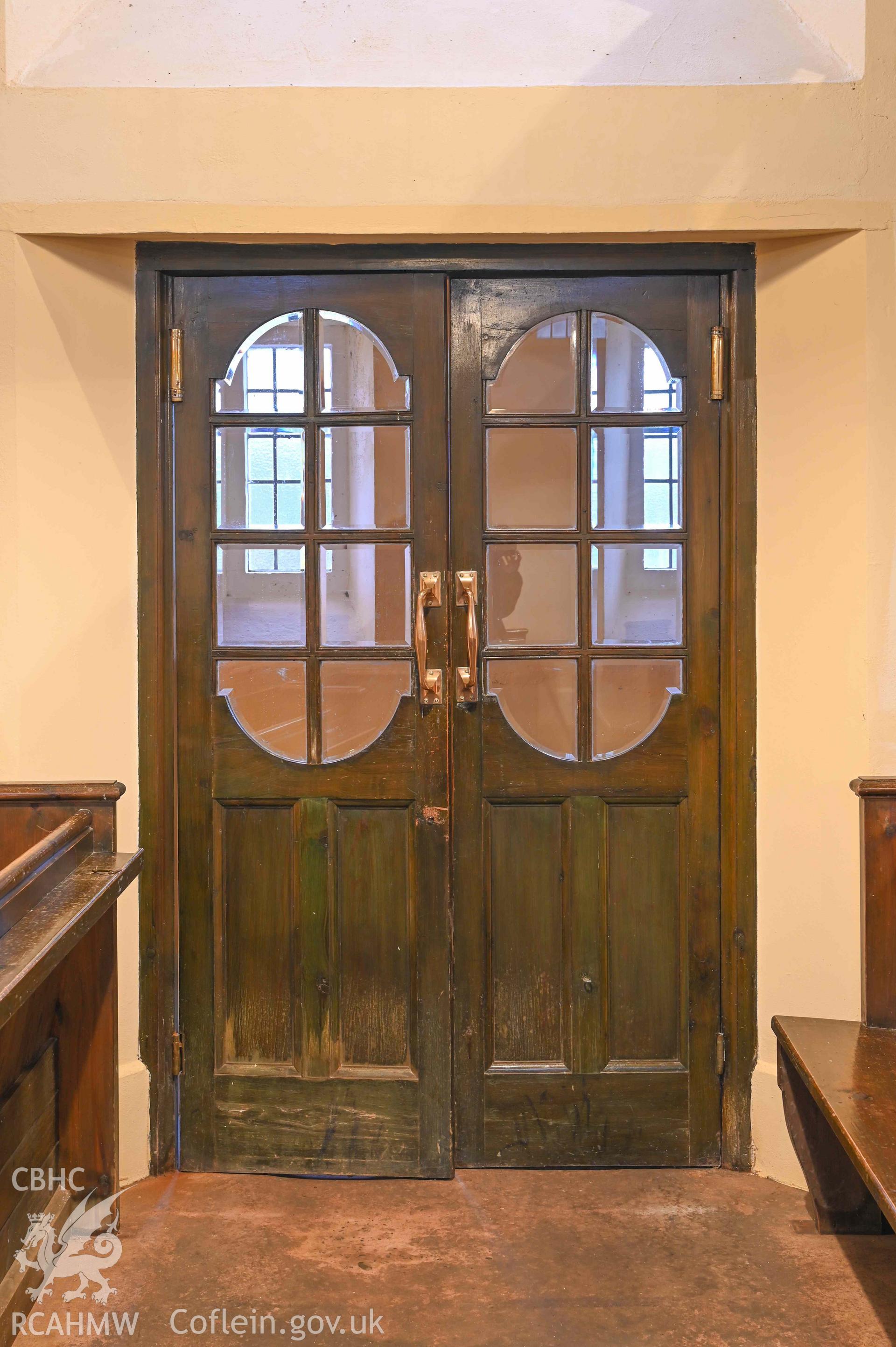 Tre-Wen Welsh Independent Chapel - Interior: Chapel, detailed view of an entrance to the nave, taken from North