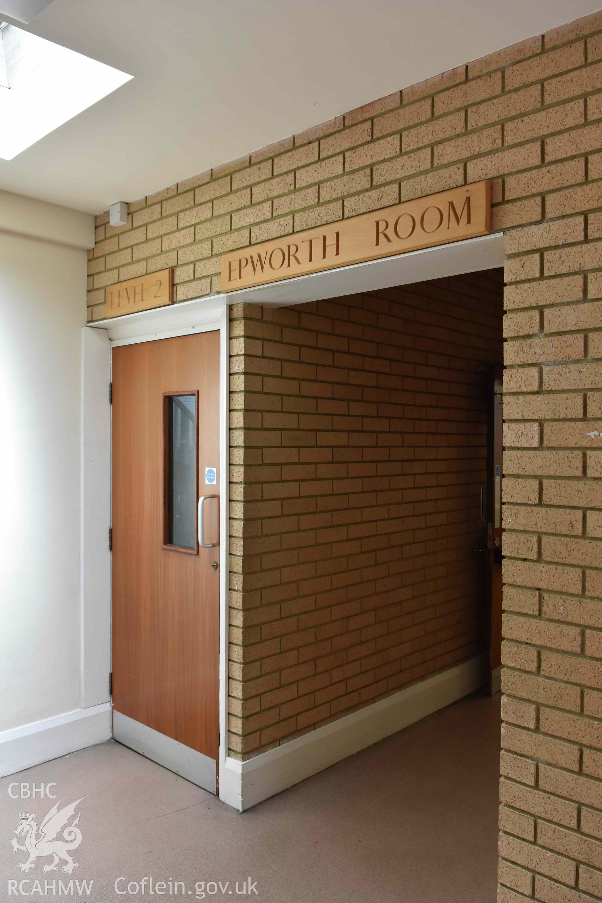 Cyncoed Methodist Church, vestibule to Epworth Room