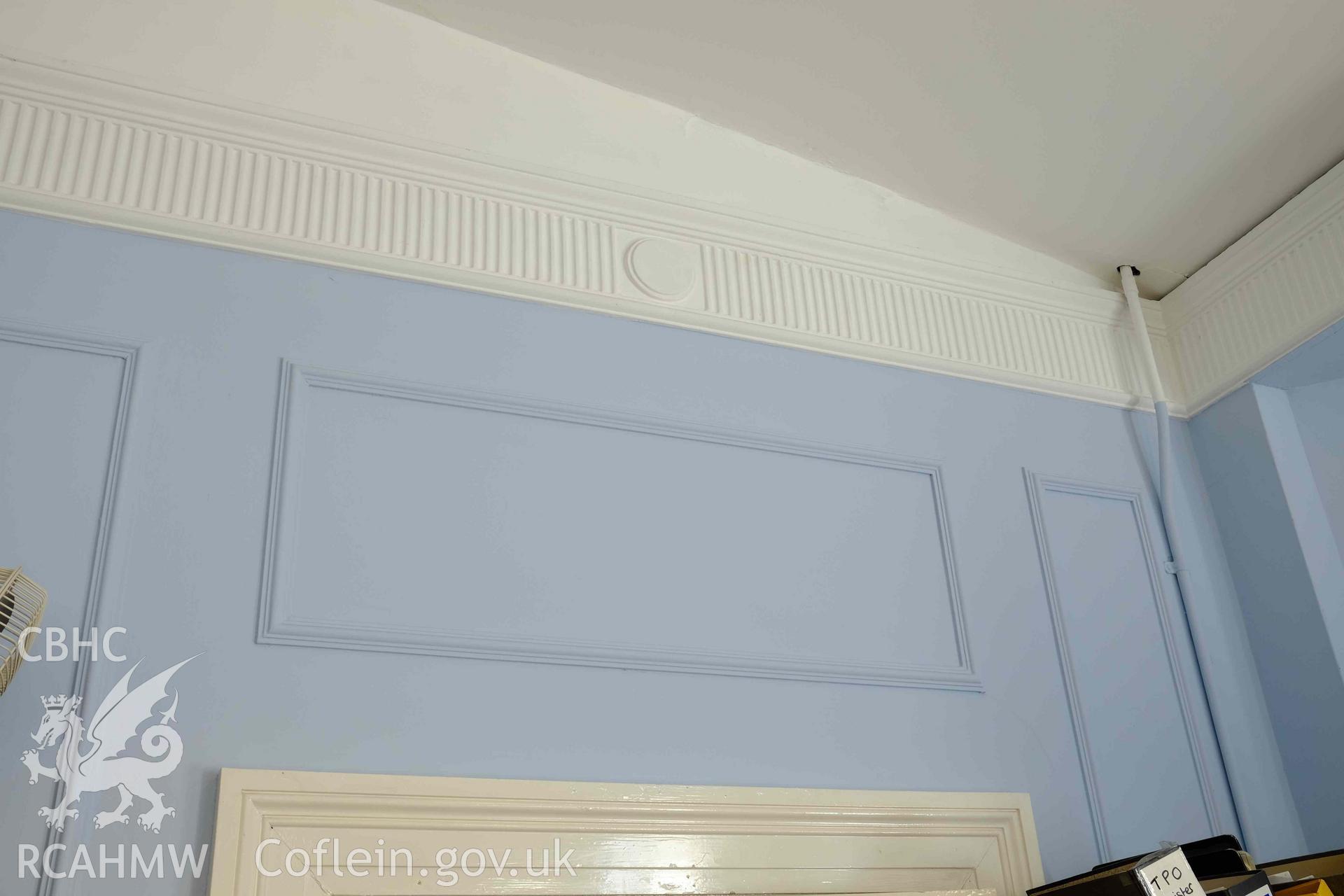 door in 1st floor of entrance range (1931)