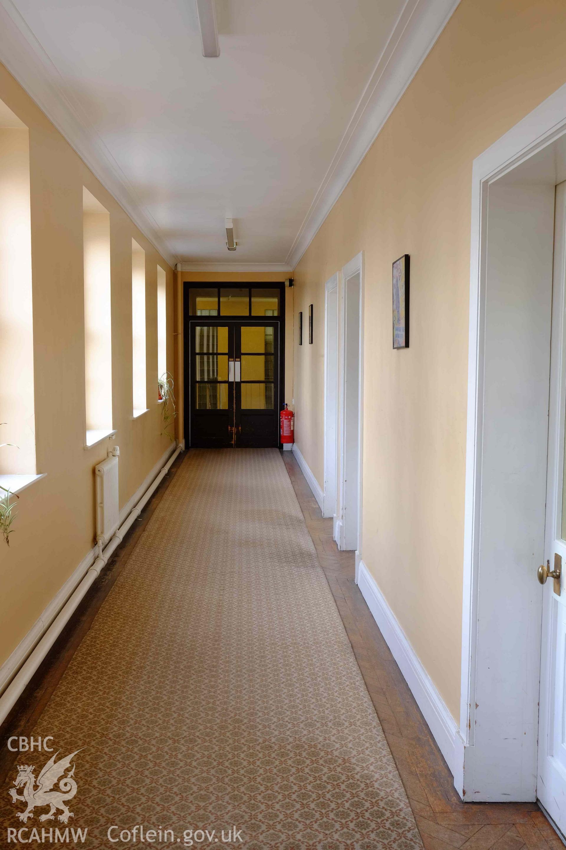 landing above council suite entrance foyer (1959), looking W