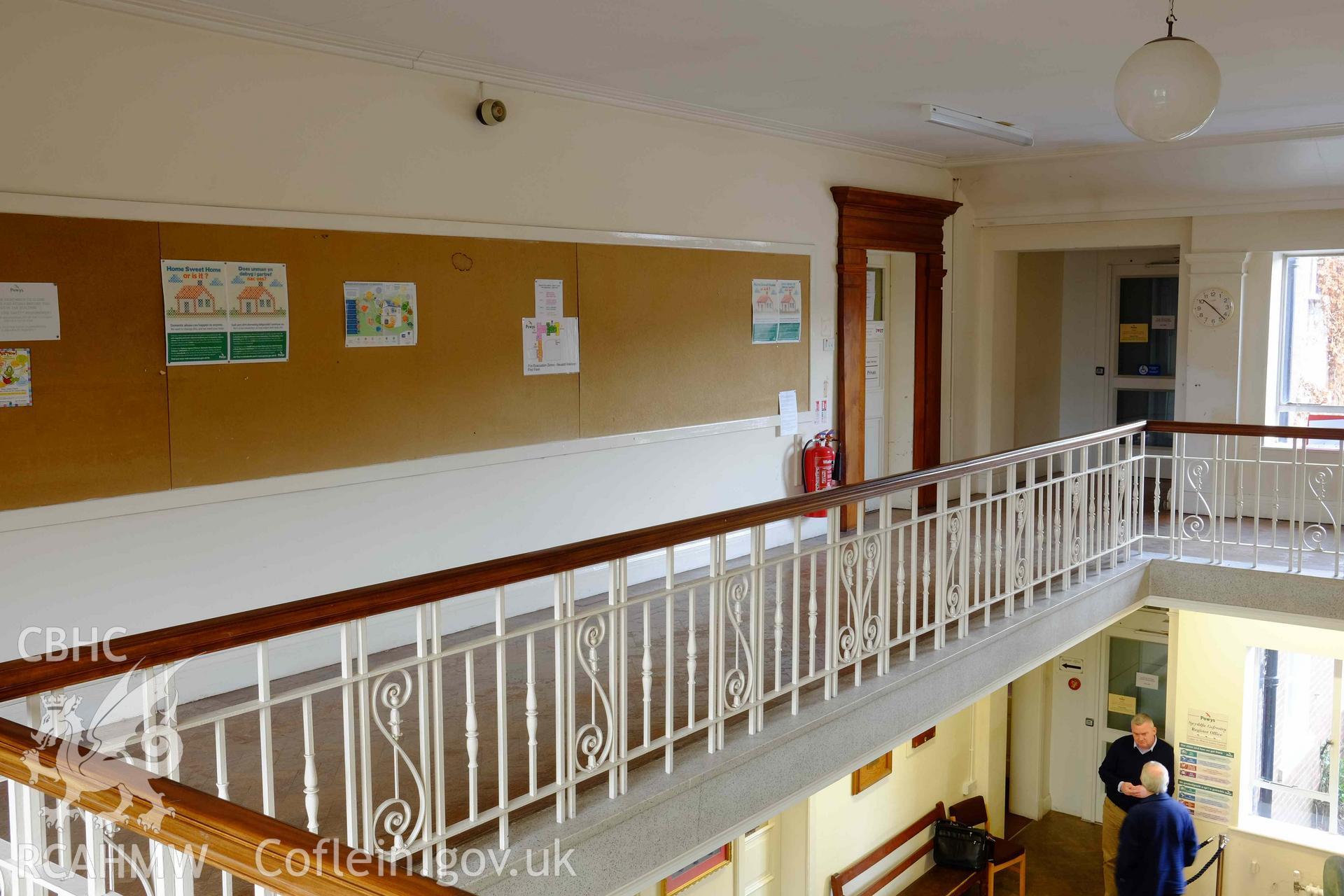 stair/landing balustrade detail to council suite (1959)