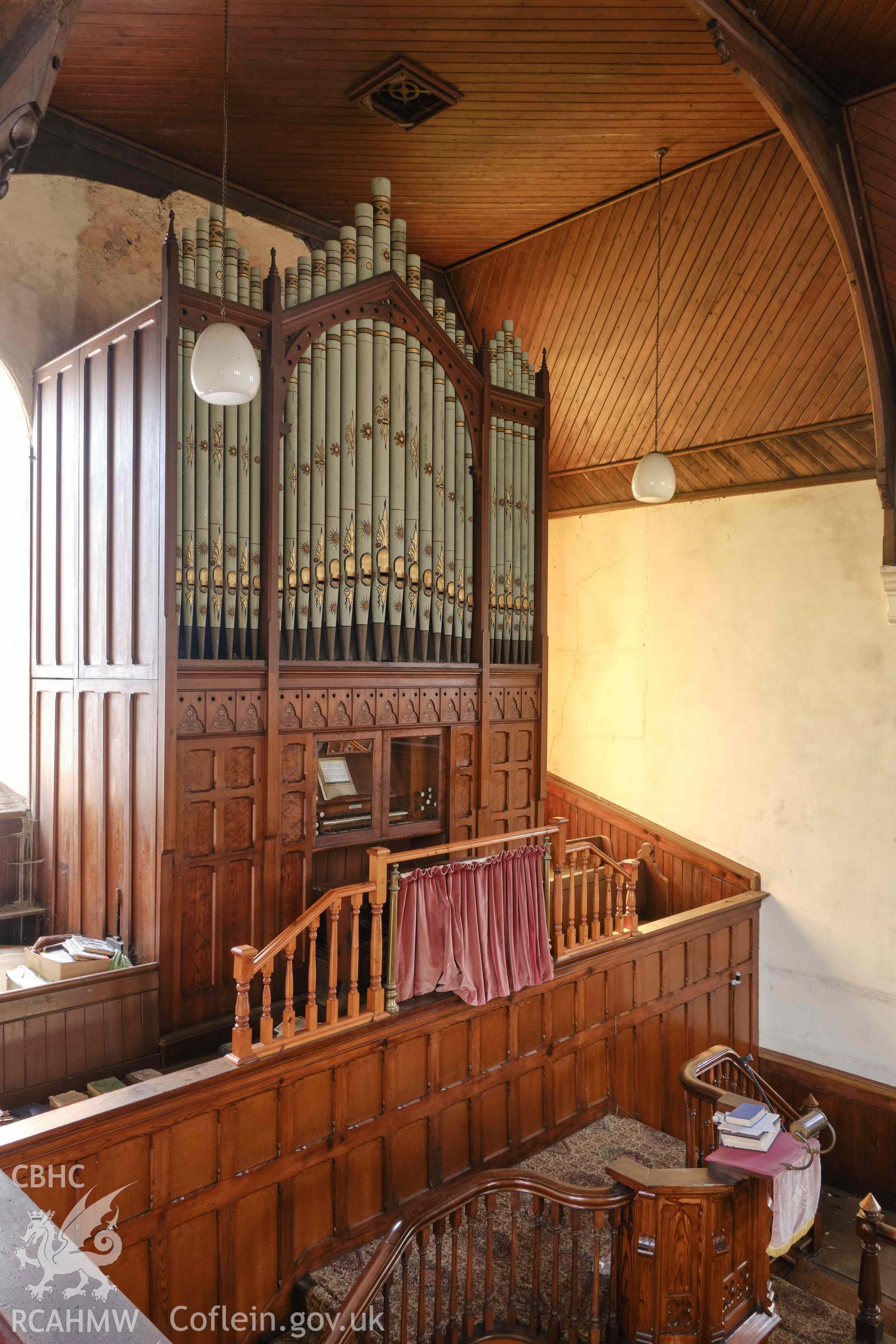 organ looking S from gallery