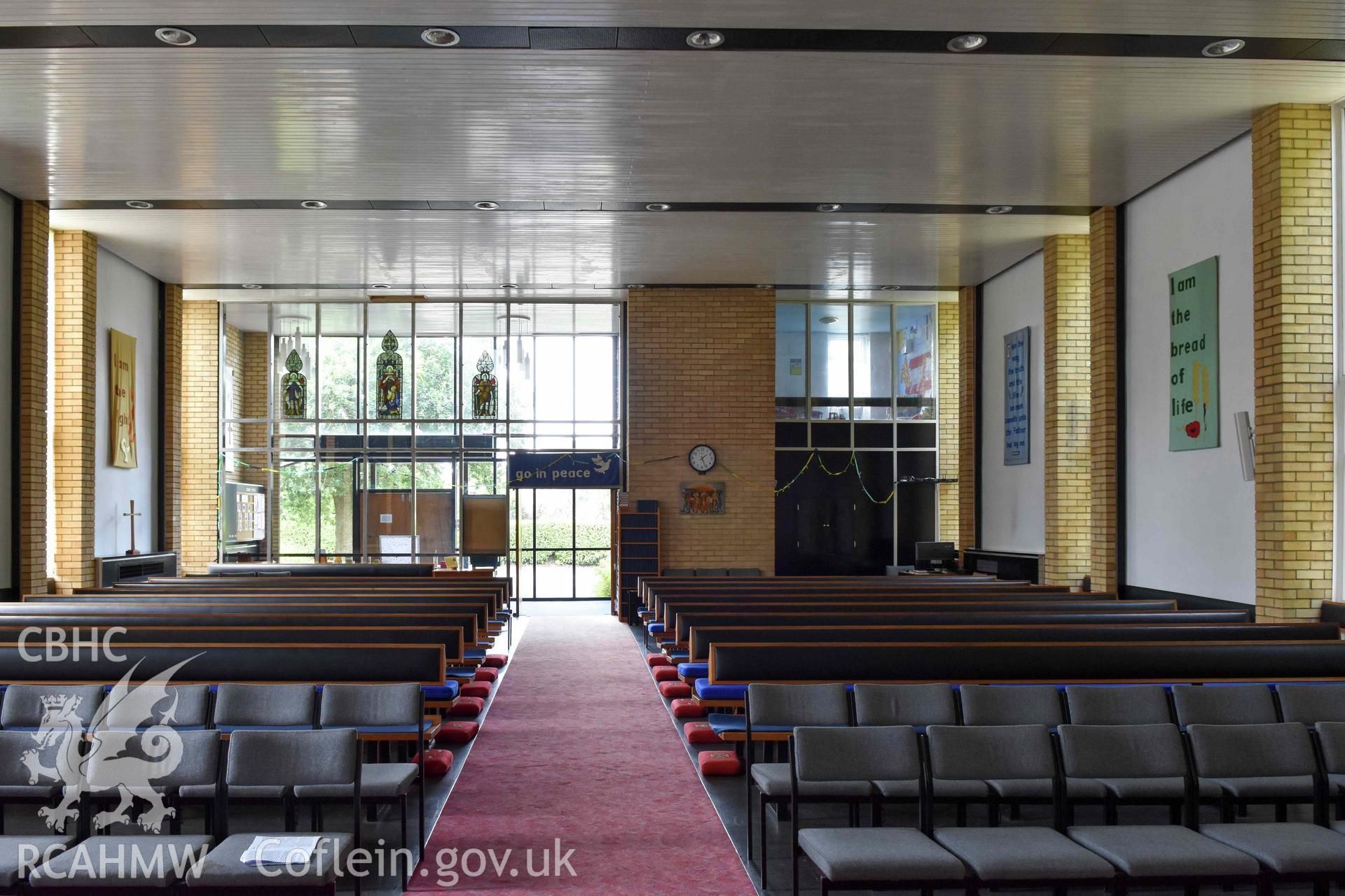 Cyncoed Methodist Church, interior auditorium looking west