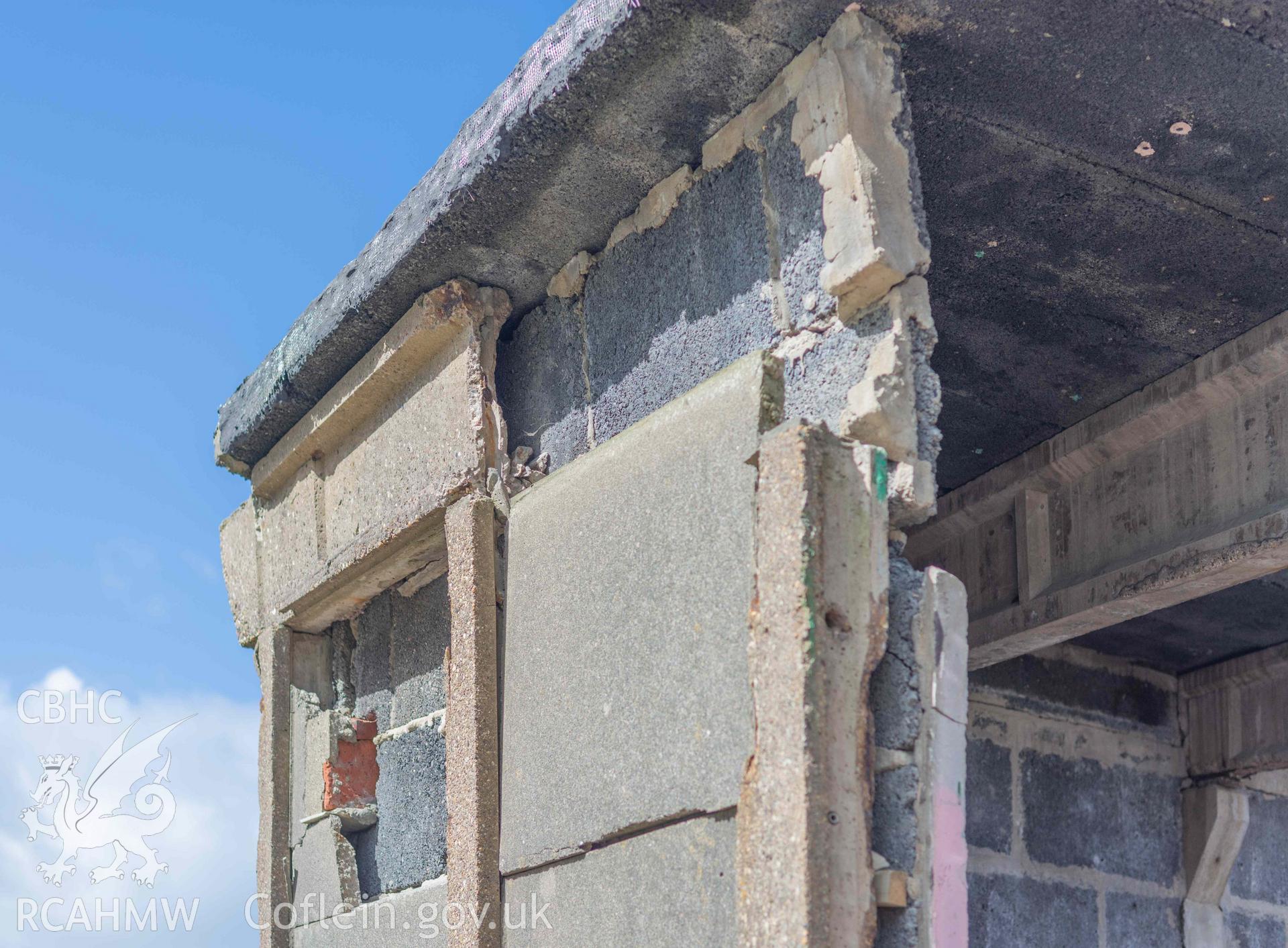 Ynyslas BCF Hut - Detailed view of a portion of the front of the hut, taken from East