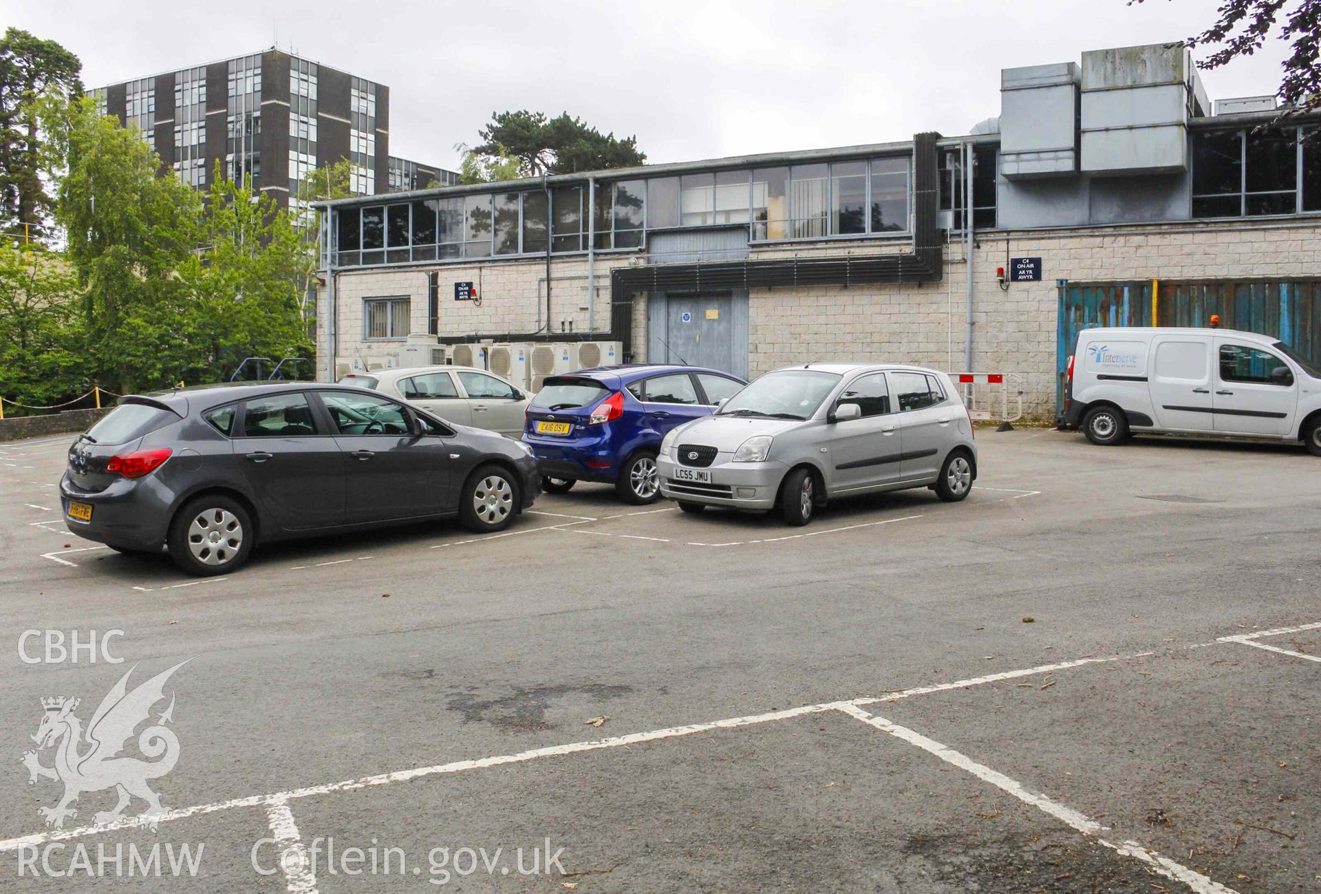 BBC Broadcasting House - Exterior, Studio C4: View of the studio and car park, taken from South-West