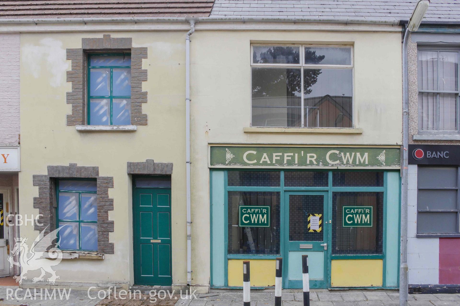 Pobl Y Cwm Set - Exterior, View of Caffi'r Cwm and adjacent buildings, taken from South-East