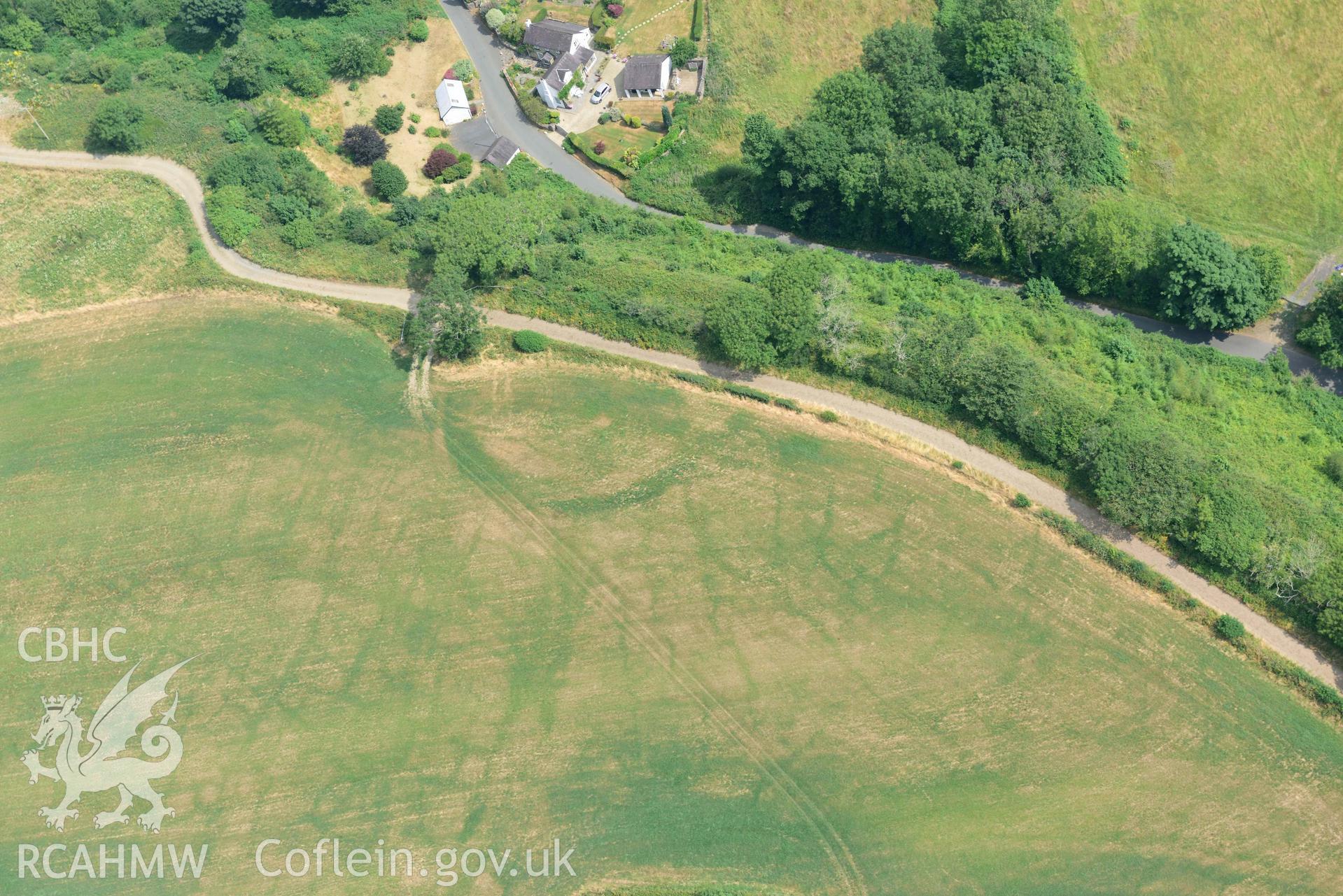 Aerial photography of  Little Castle Park mound, defended enclosure Aerial reconnaissance survey for the CHERISH Project. Crown Copyright: CHERISH PROJECT 2018. Produced with EU funds through the Ireland Wales Co-operation Programme 2014-2020. All material made freely available through the Open Government Licence.