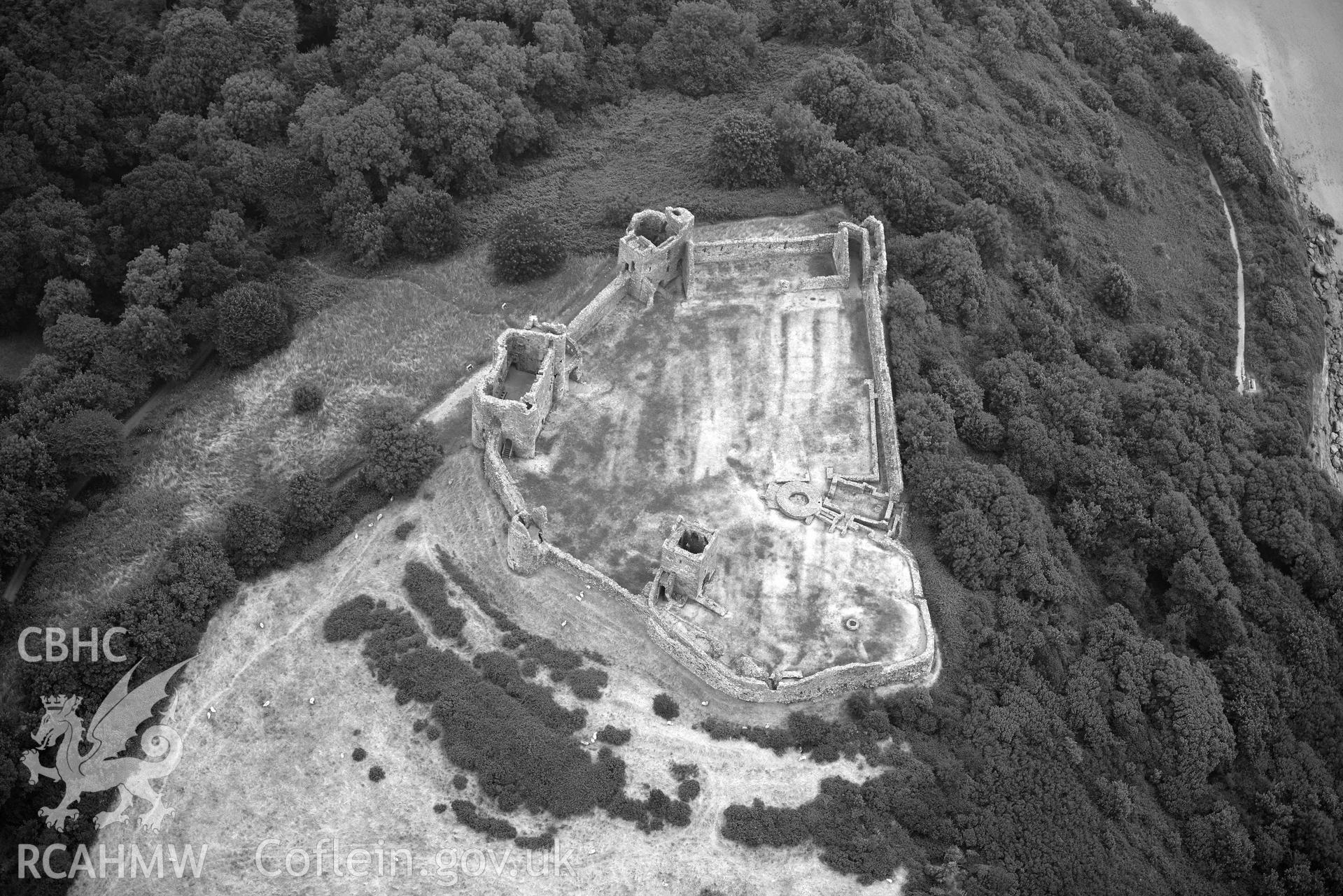 Aerial photography of  Llansteffan castle Aerial reconnaissance survey for the CHERISH Project. Crown Copyright: CHERISH PROJECT 2018. Produced with EU funds through the Ireland Wales Co-operation Programme 2014-2020. All material made freely available through the Open Government Licence.