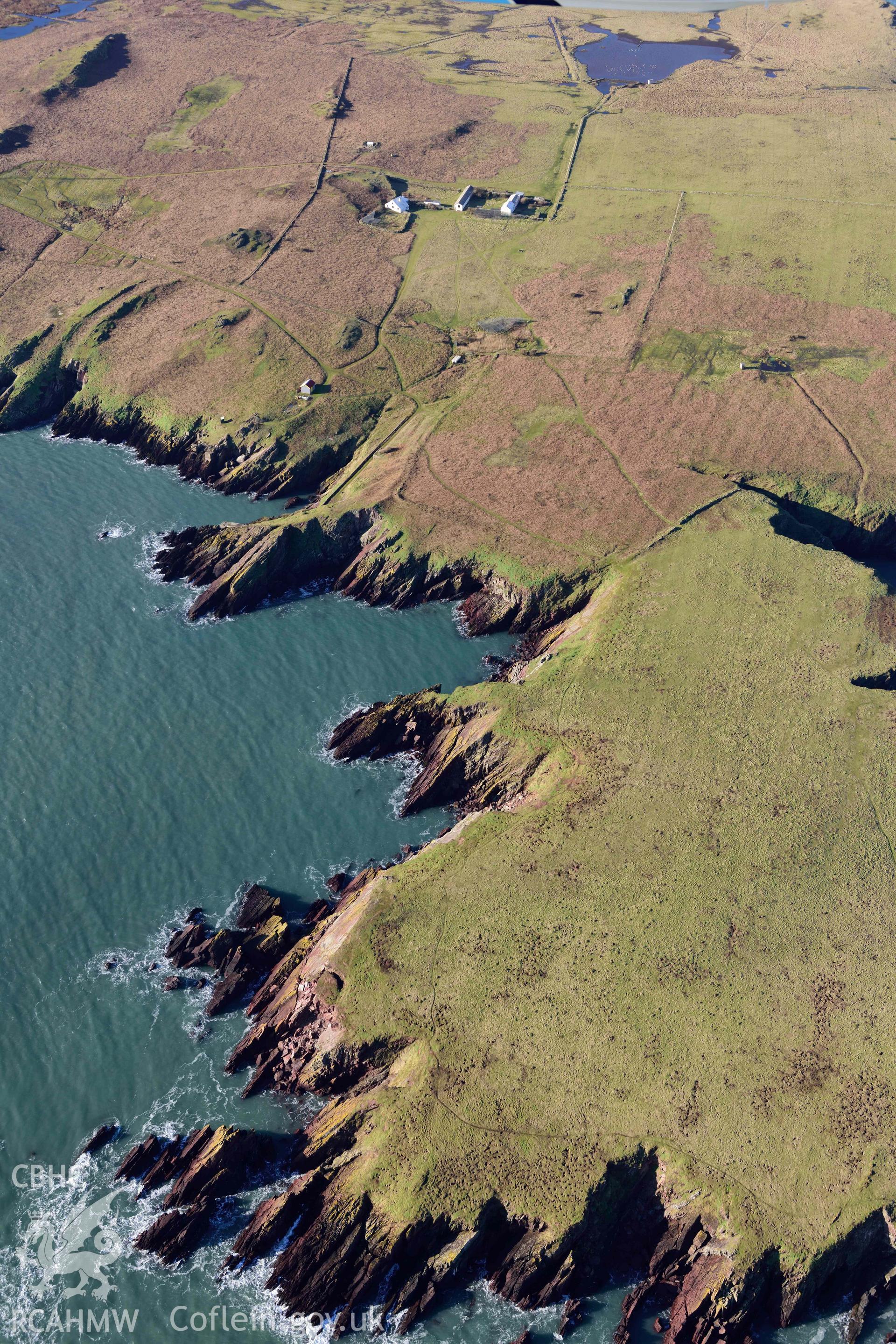 Aerial photo of Skokholm.  Aerial reconnaissance survey for the CHERISH Project. Crown Copyright: CHERISH PROJECT 2018. Produced with EU funds through the Ireland Wales Co-operation Programme 2014-2020. All material made freely available through the Open Government Licence.