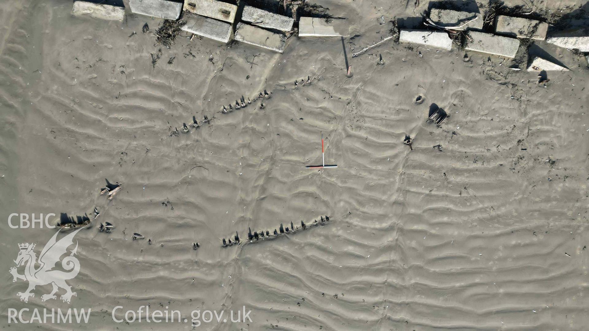 Overhead view of the wreck of the FRANCIS BEDDOE on 31/01/2025. North is to the top, scales are 1m.