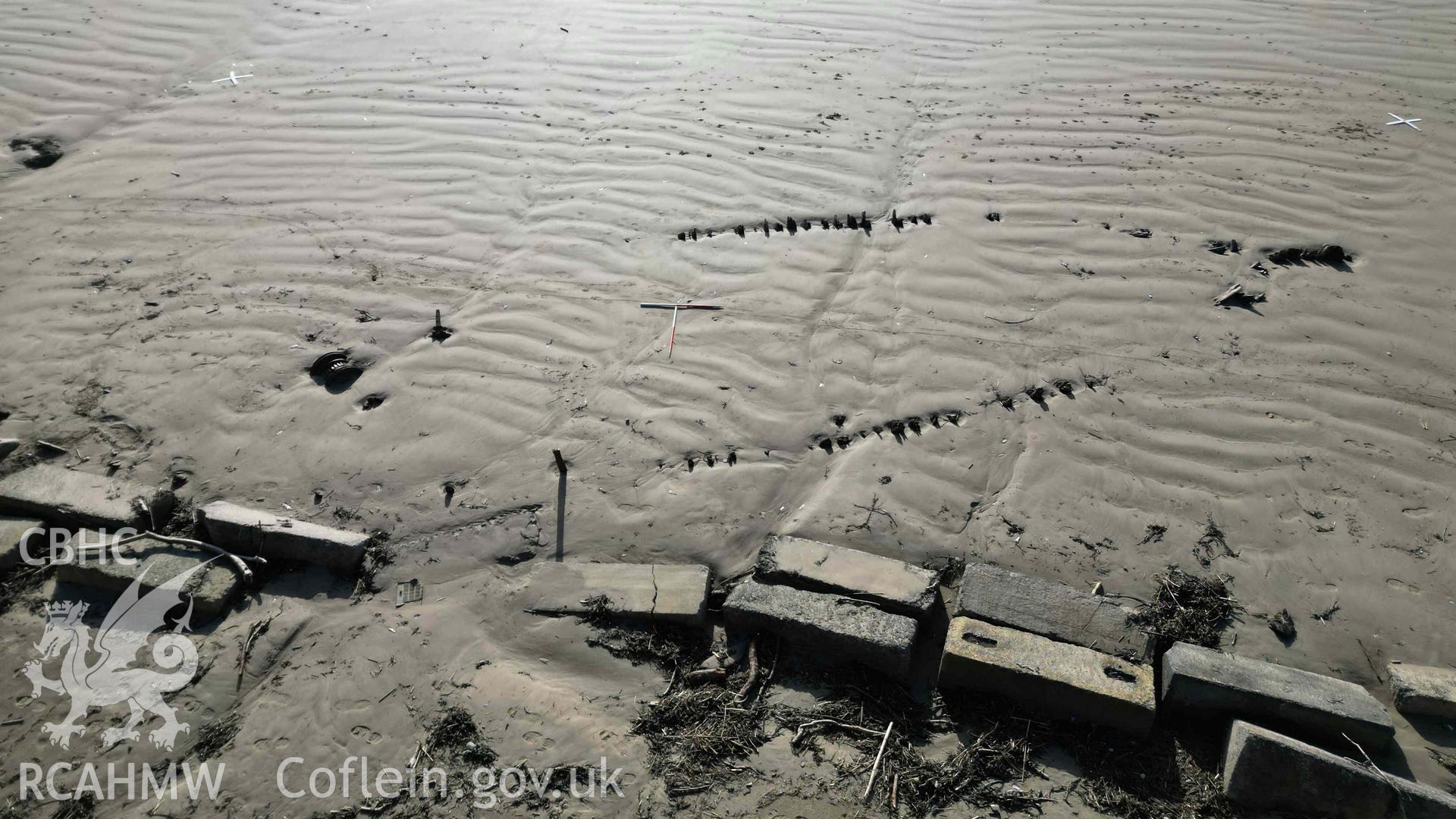 Oblique view of the wreck of the FRANCIS BEDDOE, looking south on 31/01/2025. Scales are 1m.