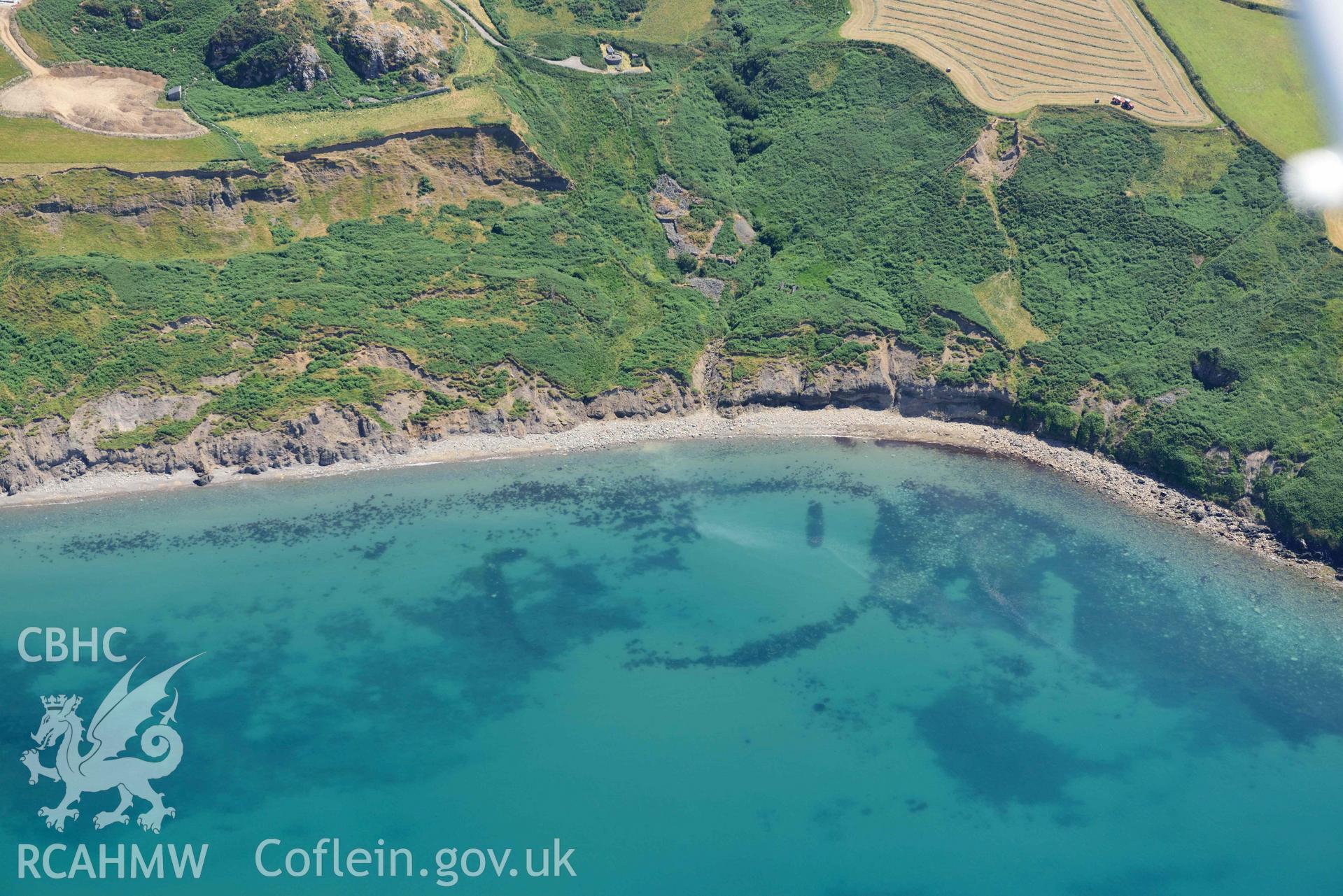 Aerial photograph: Boulder Bank fish trap. Crown: CHERISH PROJECT 2018. Produced with EU funds through the Ireland Wales Co-operation Programme 2014-2020 (NGR SH321423)