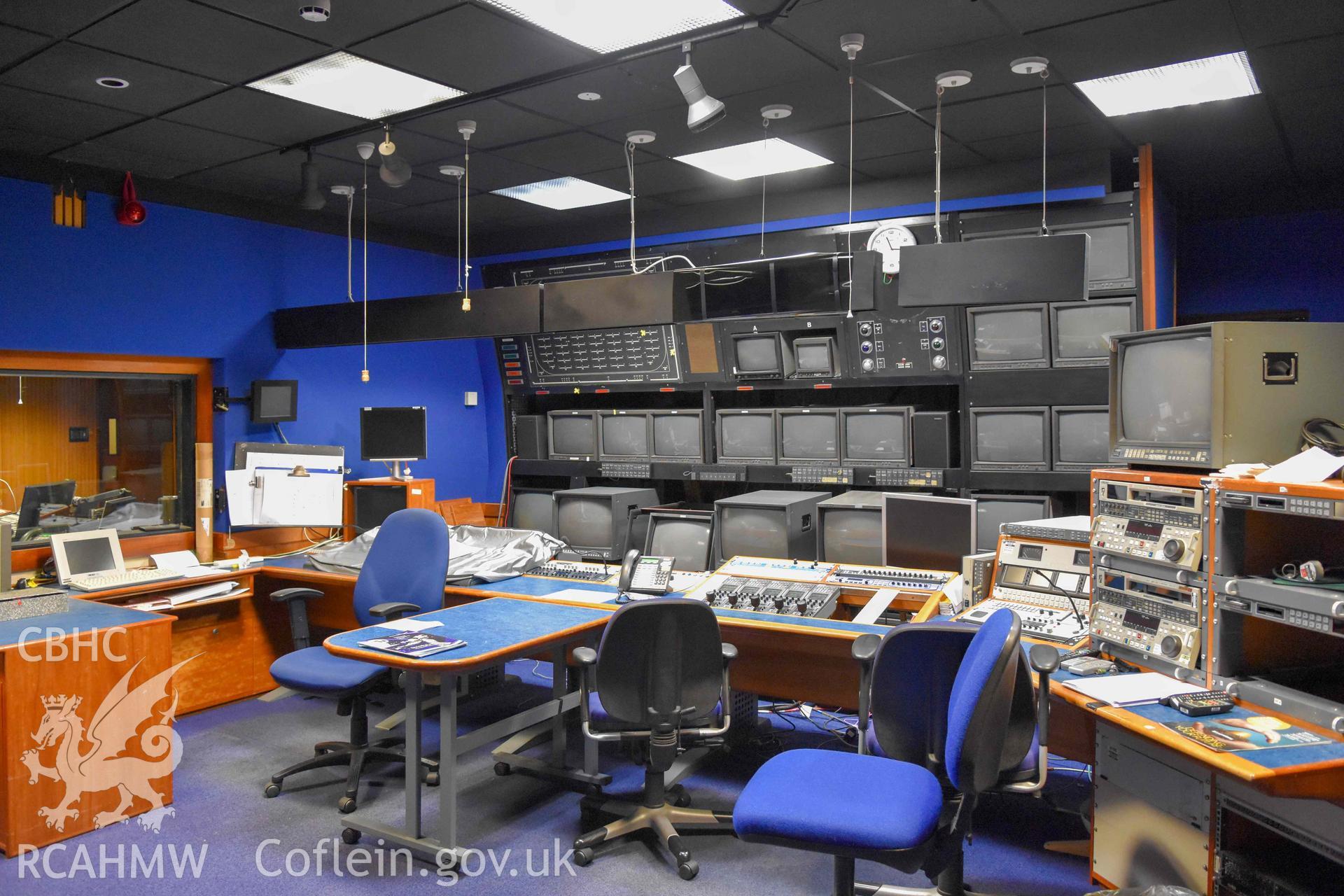 BBC Broadcasting House - Interior, C1 Vision & Lighting Gallery: View of the Vision and Lighting desk, taken from South-West
