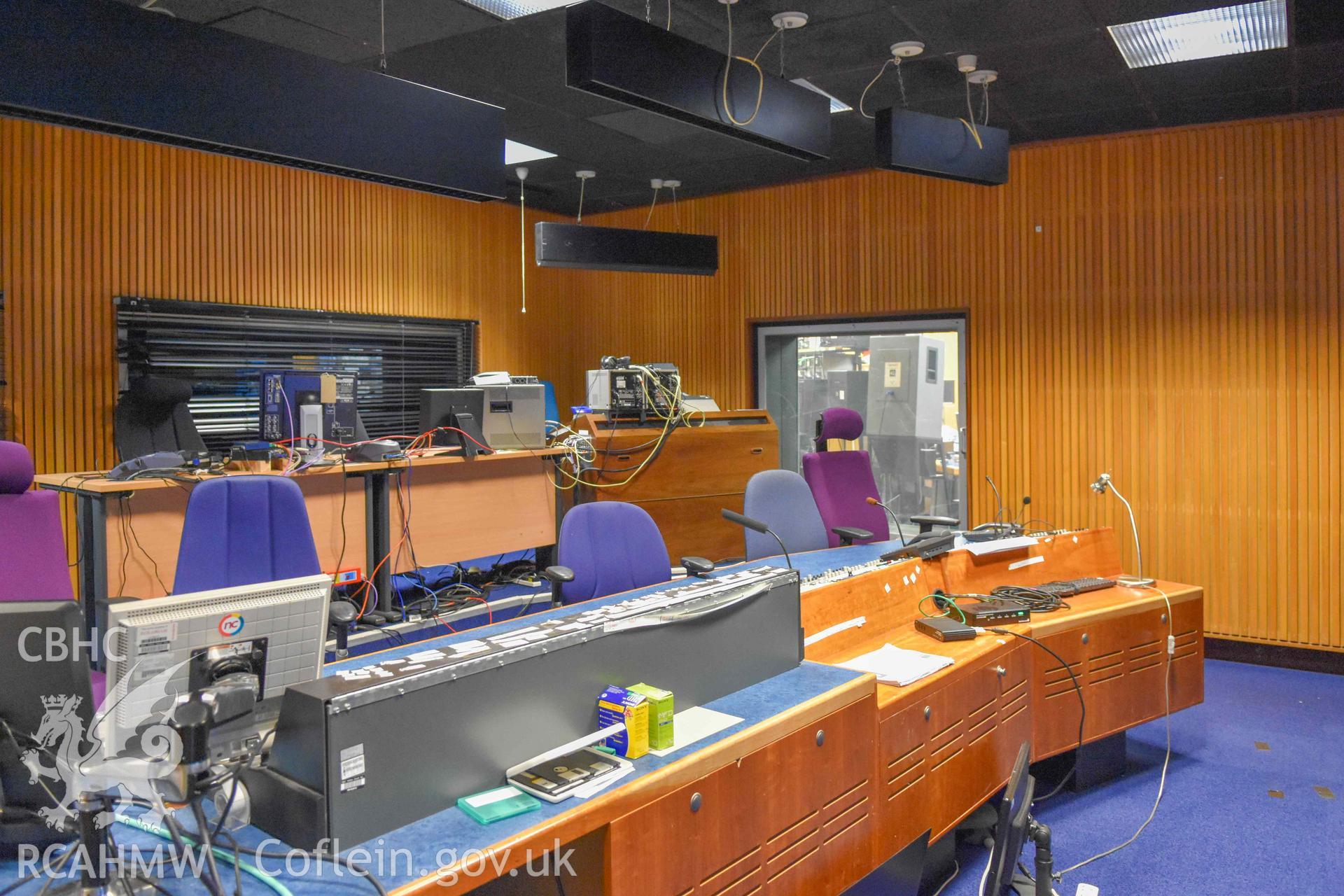 BBC Broadcasting House - Interior, C1 Production Gallery: View of a portion of the production gallery, taken from South-East