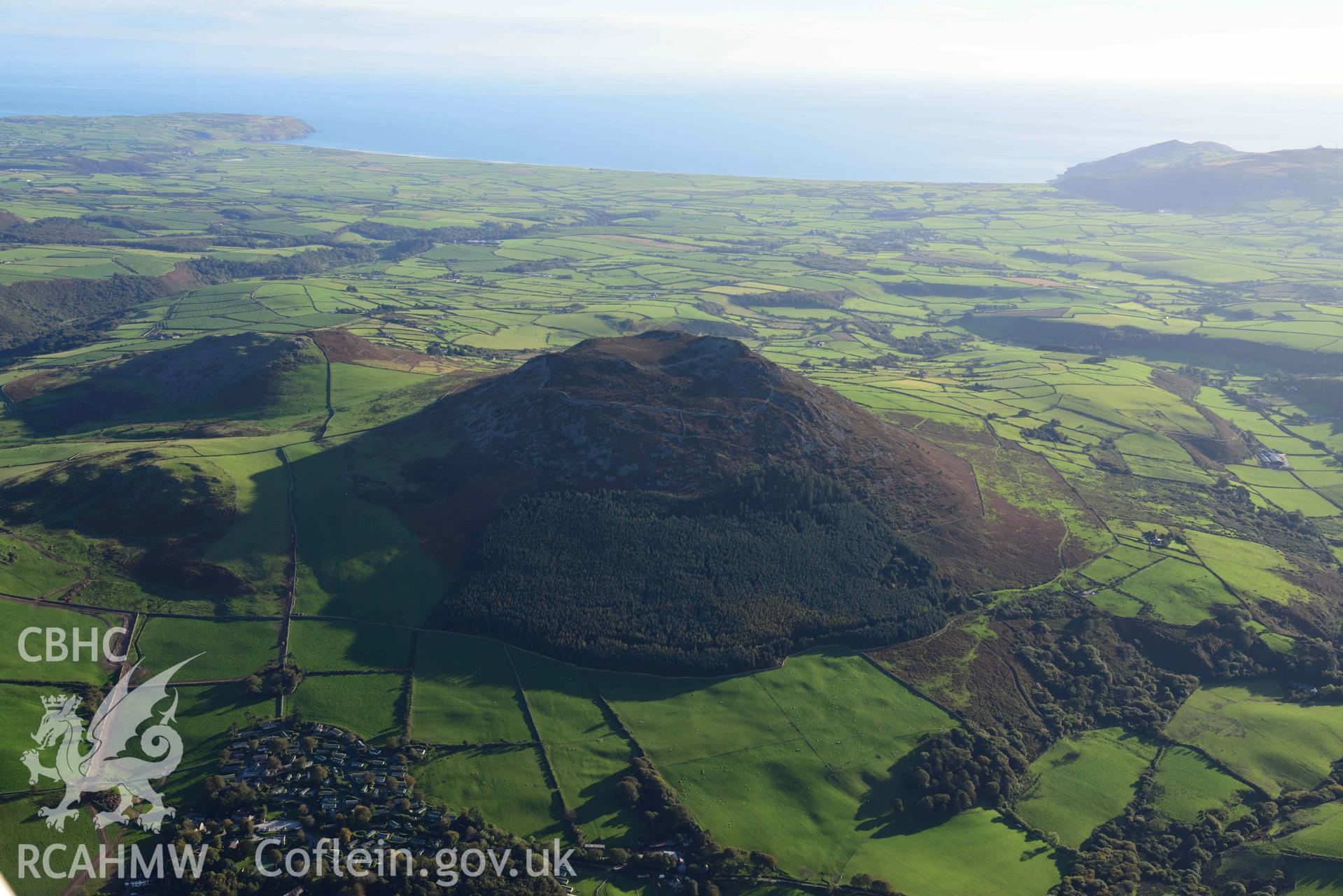 Carn Fadryn hillfort, view from north
