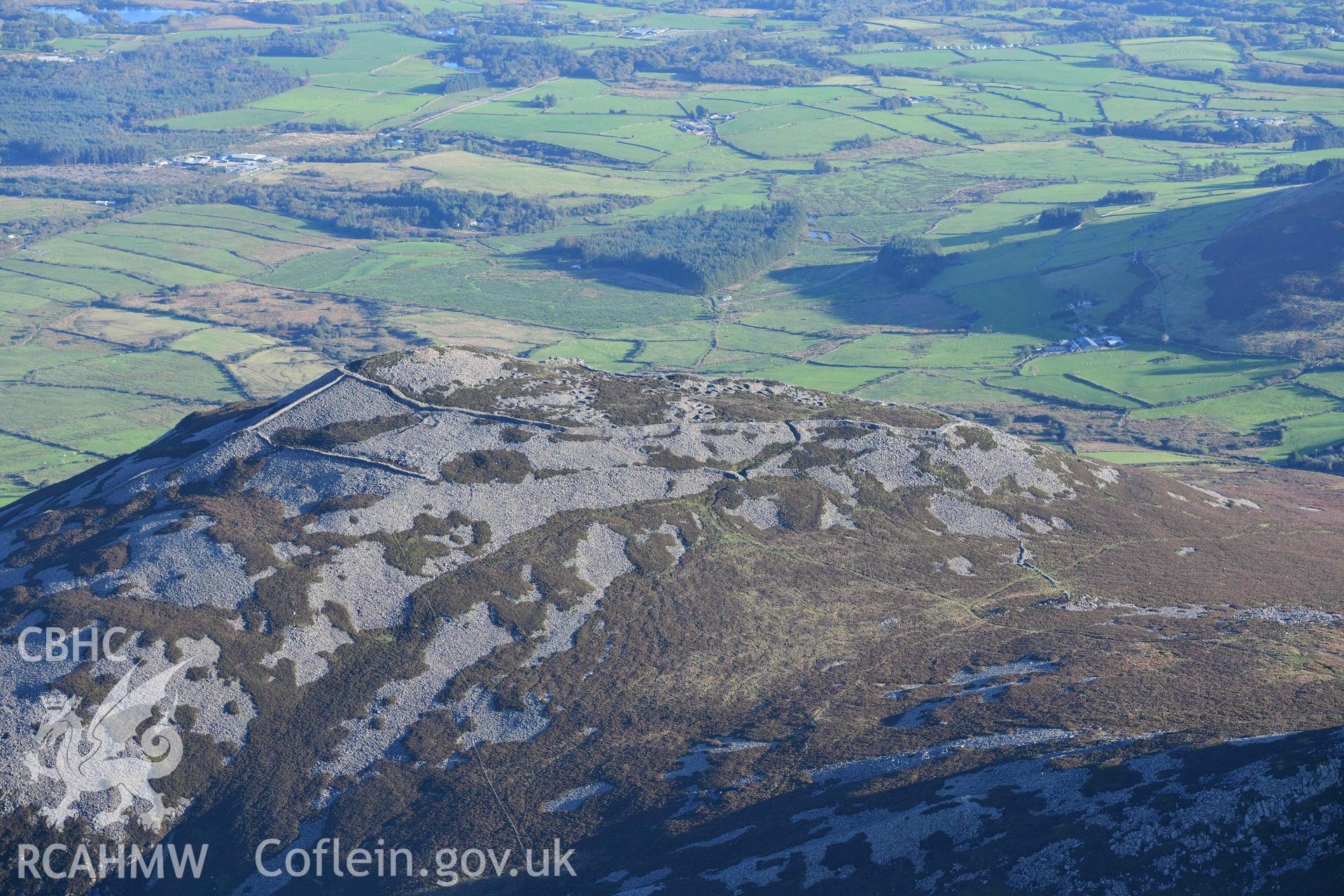 Tre'r Ceiri hillfort, in evening light