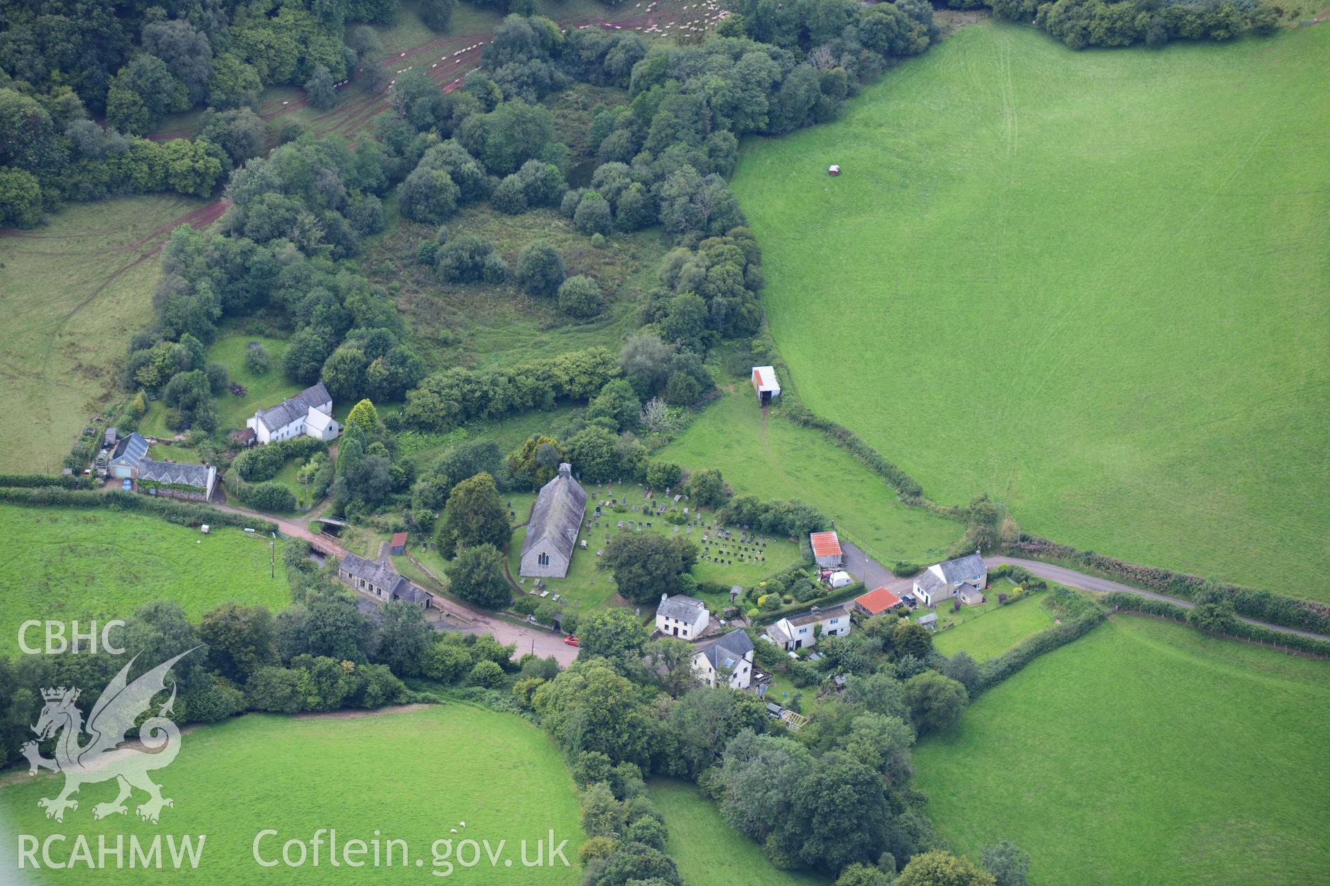 Llandeilor'r Fan village