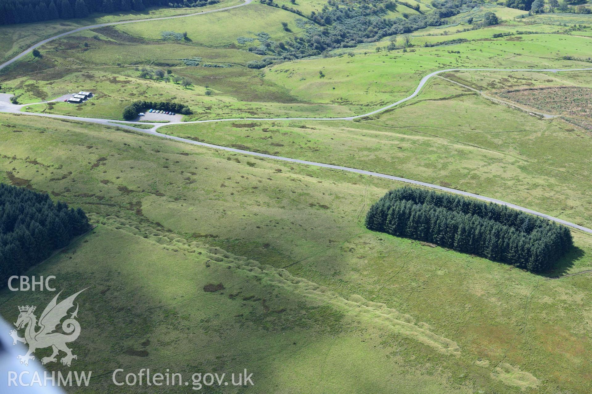 Garn Wen cairn, Dixies' Corner