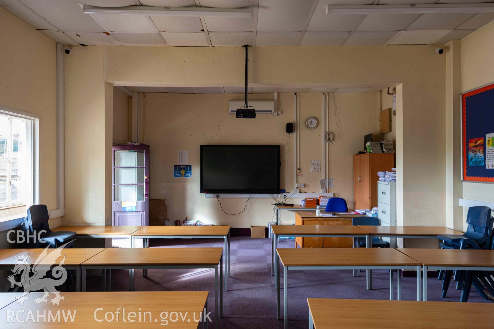 M5 Maths classroom, view to front. First floor
