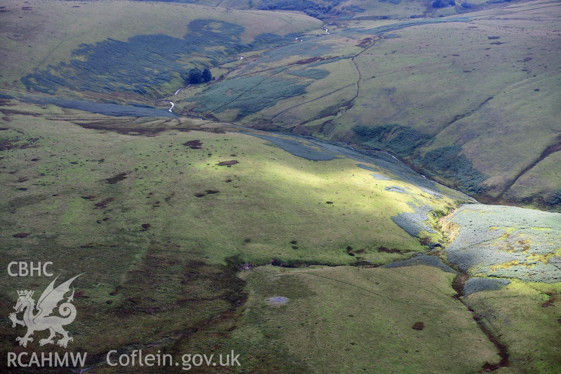 Garn Wen prehistoric cairn, view from the north-west