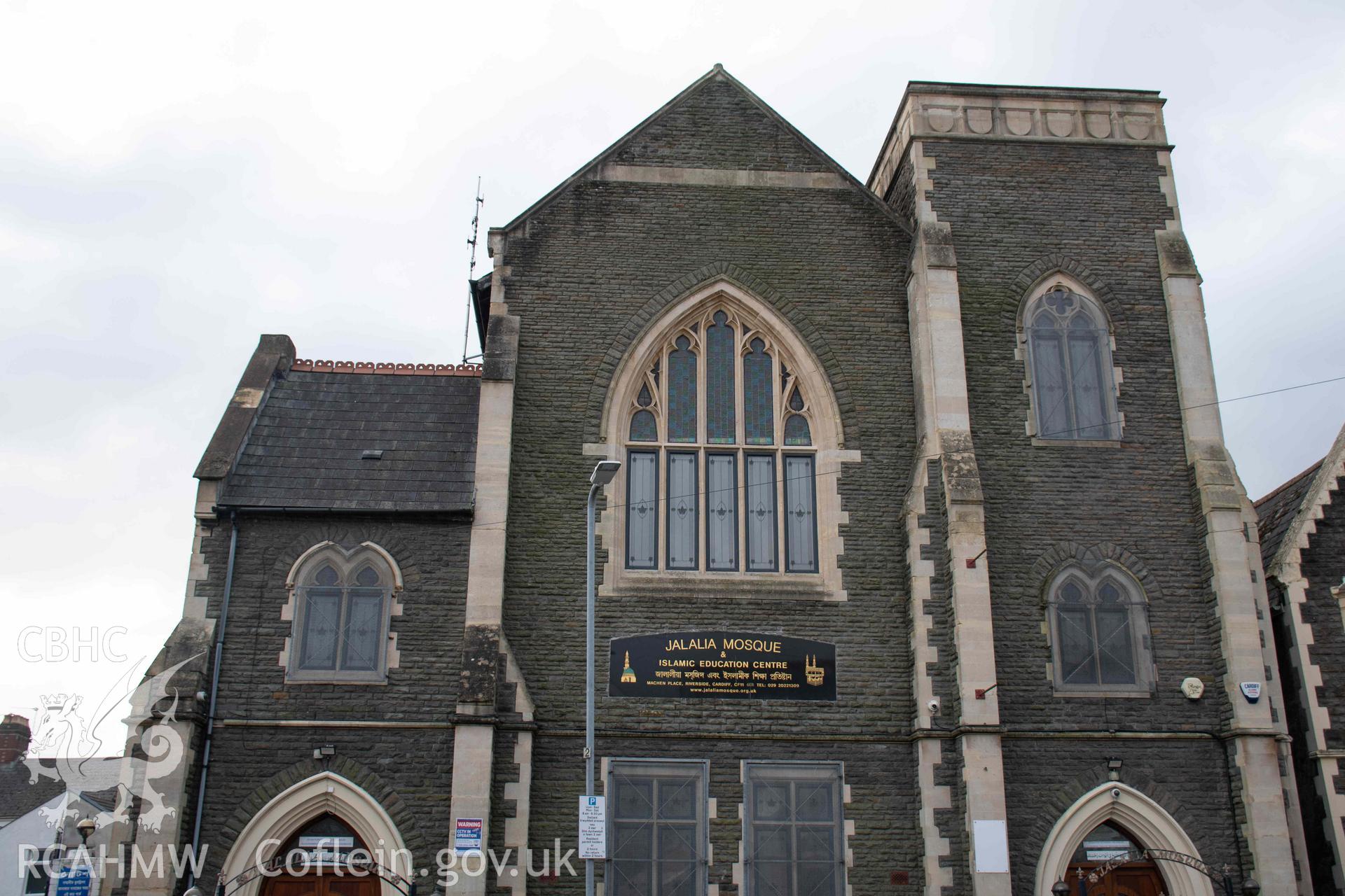 Jalalia Mosque and Islamic Education Centre, Cardiff: exterior