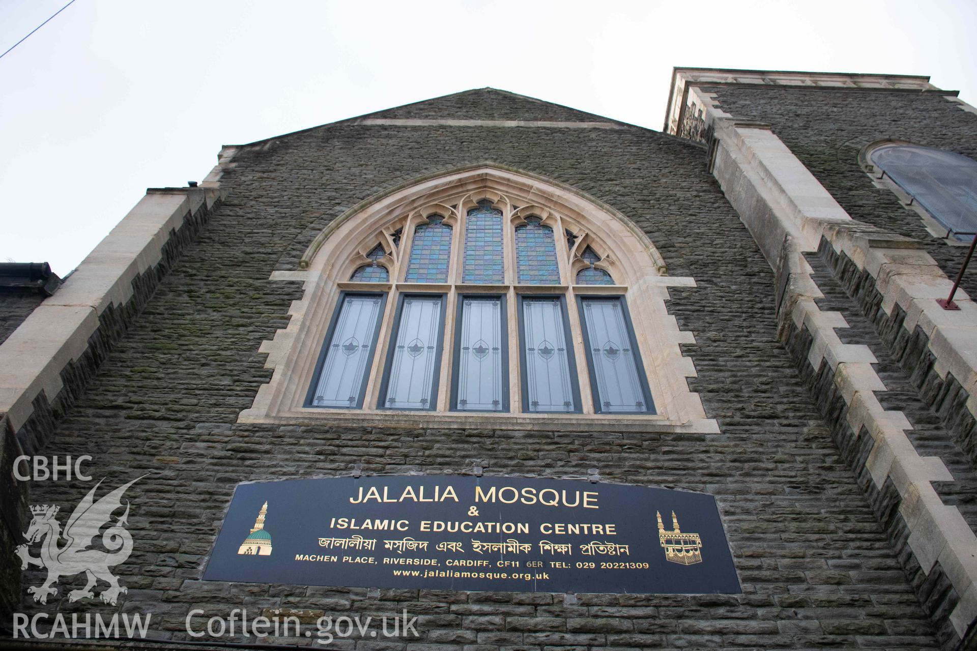 Jalalia Mosque and Islamic Education Centre, Cardiff: exterior