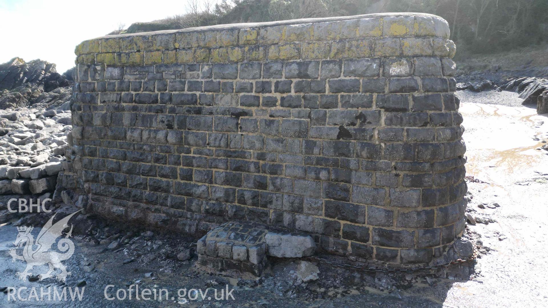 Detail of the northern end of the breakwater at Stackpole Quay on 31/03/2025.