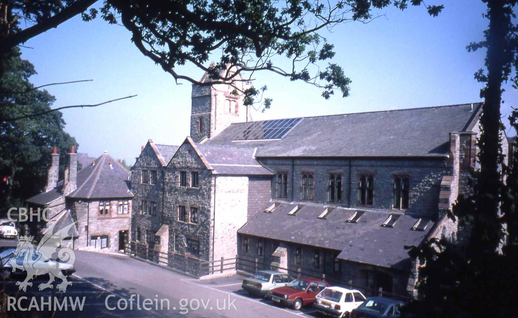 Tabernacl Welsh Calvinistic Chapel Bangor. Designed by Nottingham & London Architect James Cubitt, 36 flats by 1988.