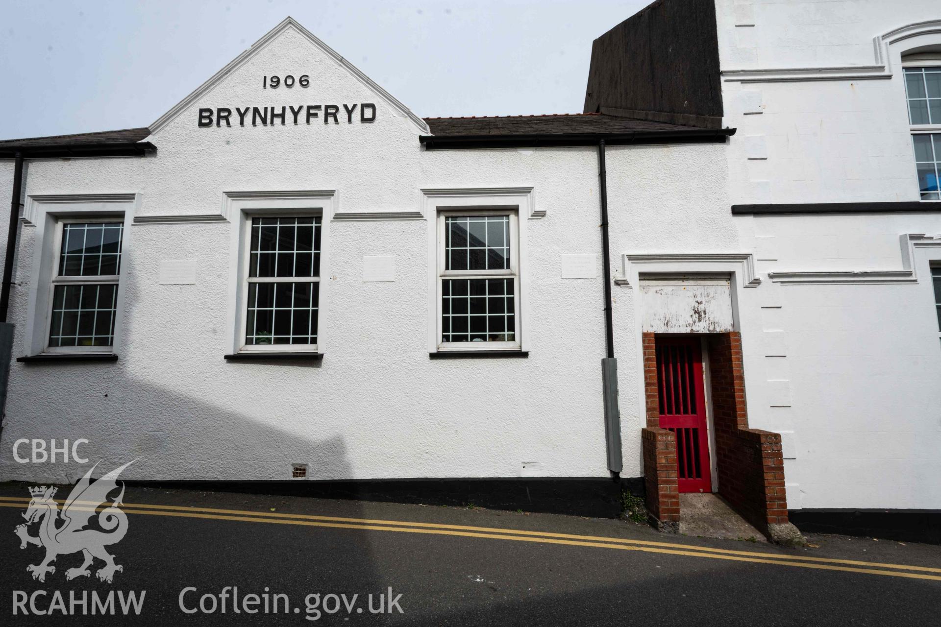 Rear vestry entrance and windows. '1906 Brynhyfryd'. South east elevation