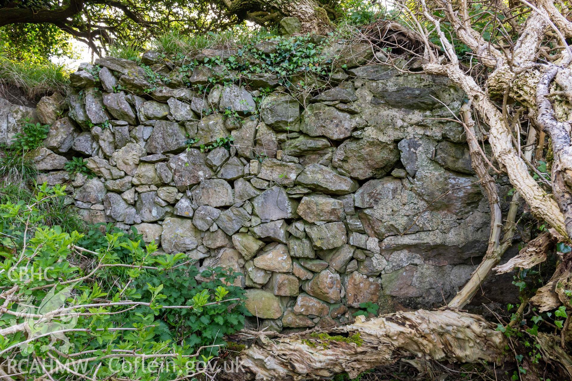 Lime Kiln, Porth y Castell. Retaining wall adjoining north side of kiln.
