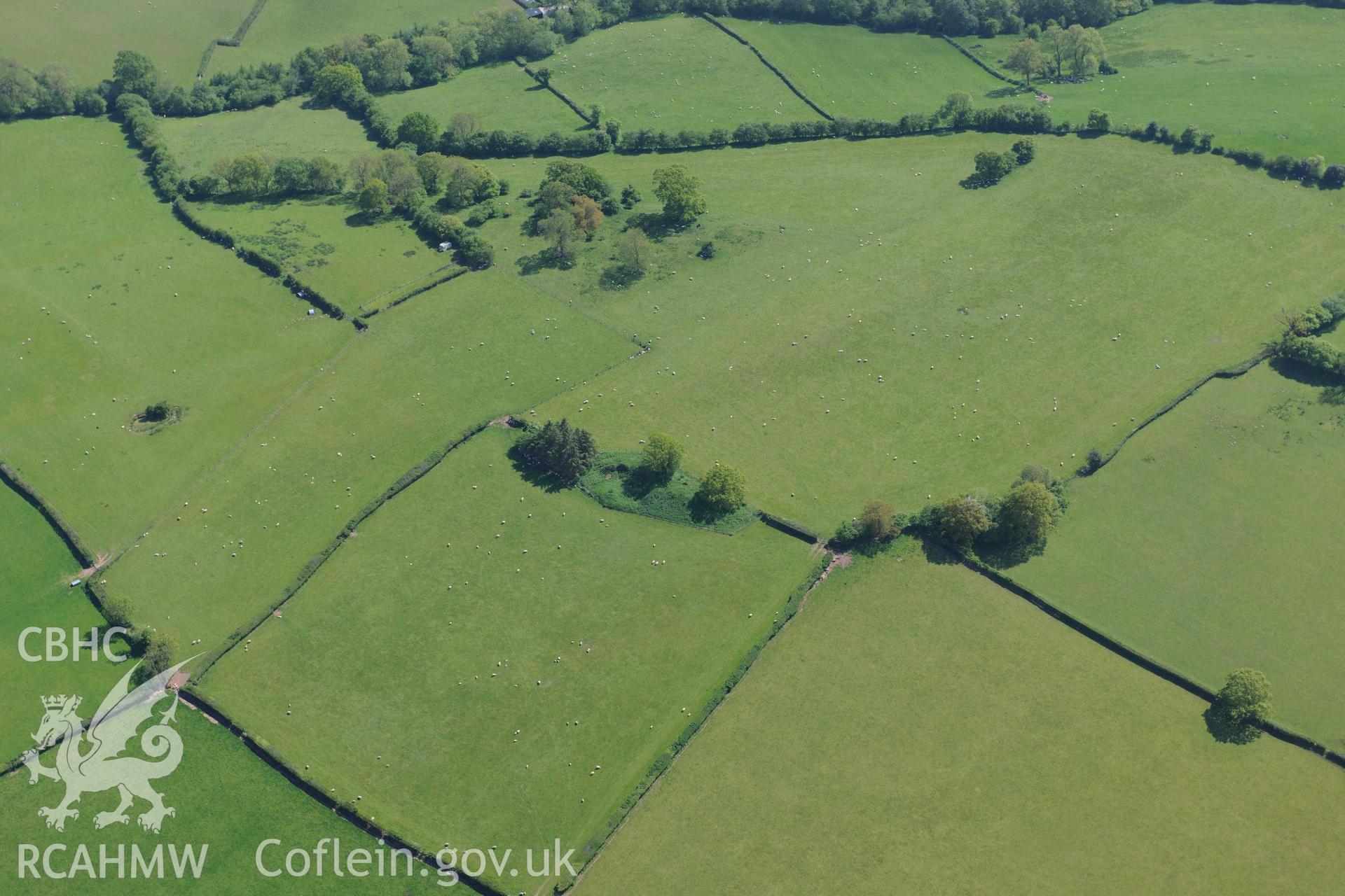 RCAHMW Colour Oblique Digital Aerial Photographs: Penywyrlod long cairn
