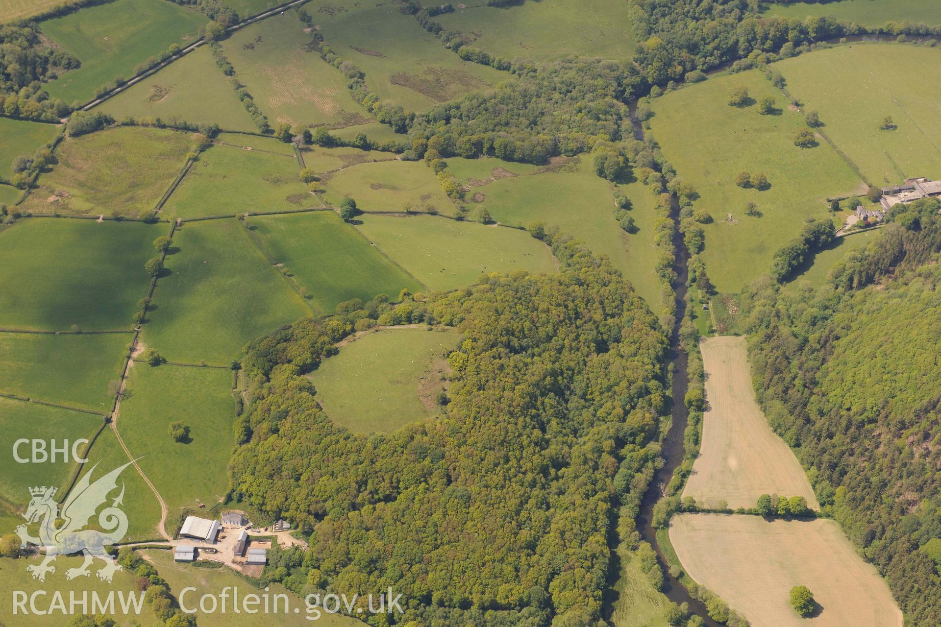 RCAHMW Colour Oblique Digital Aerial Photographs: Graig Gwytheryn hillfort, view from south-east