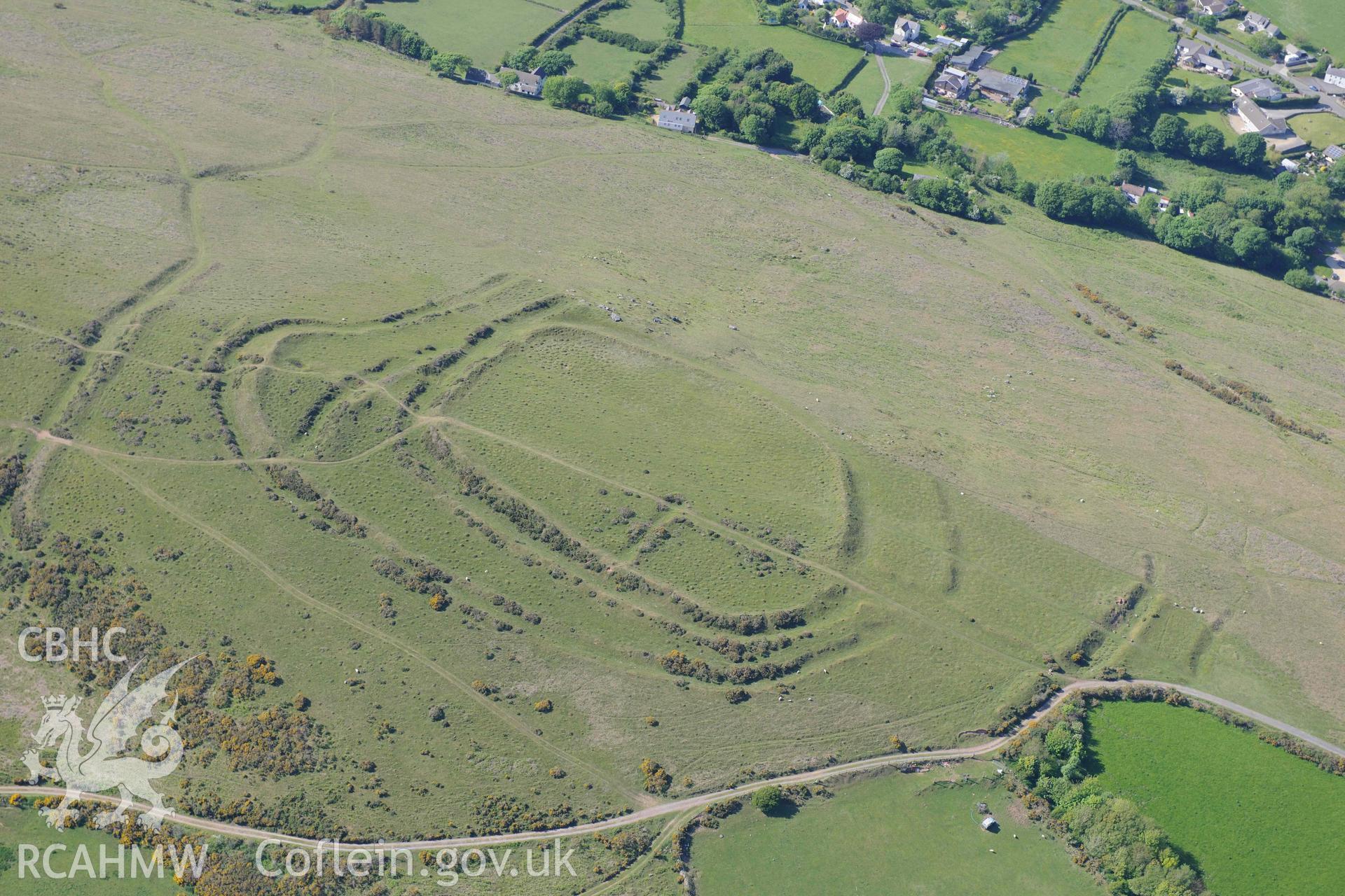 RCAHMW Colour Oblique Digital Aerial Photographs: The Bulwalk hillfort, Llanmadoc Hill