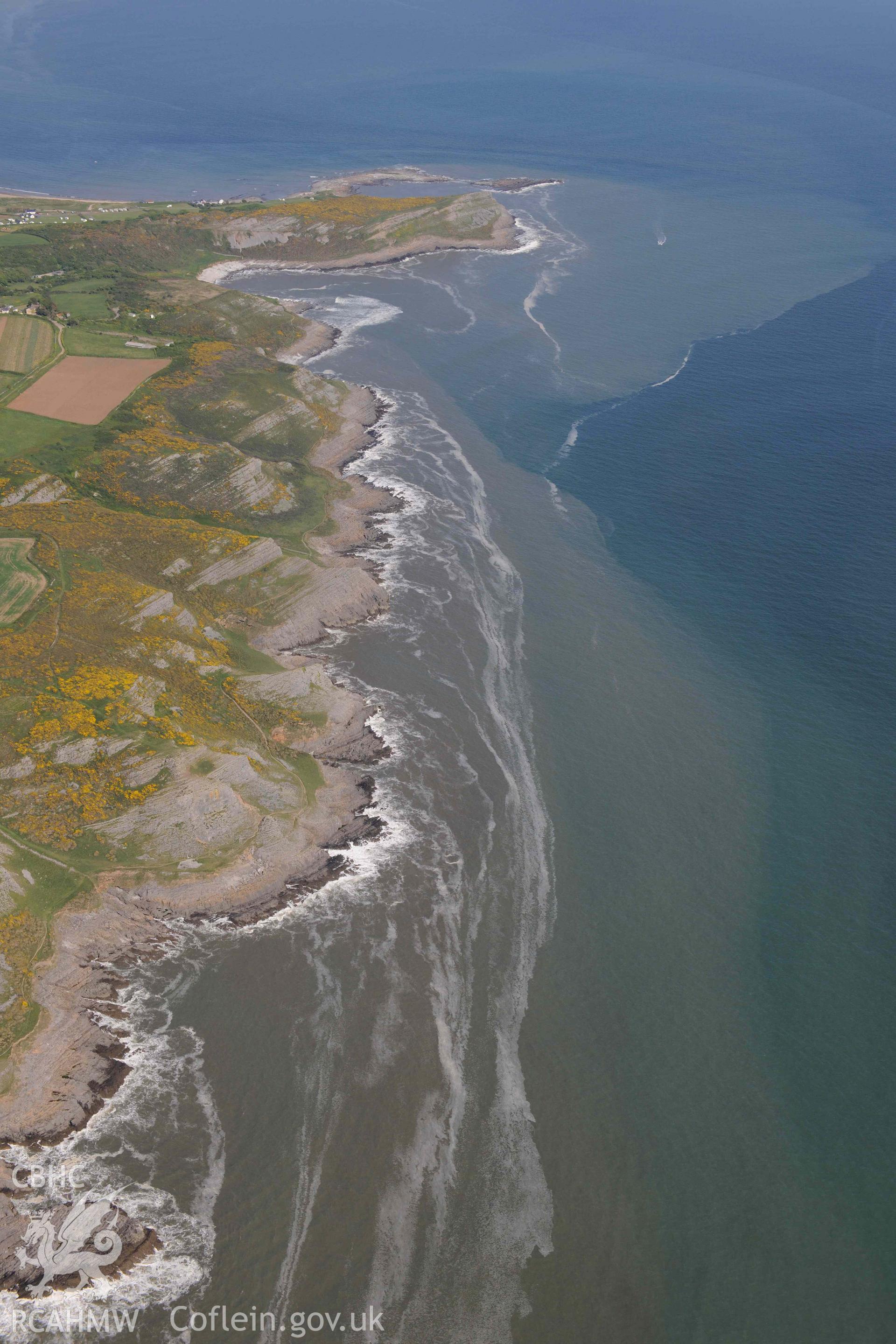 RCAHMW Colour Oblique Digital Aerial Photographs: Coastline west of Longhole Cave, landscape view