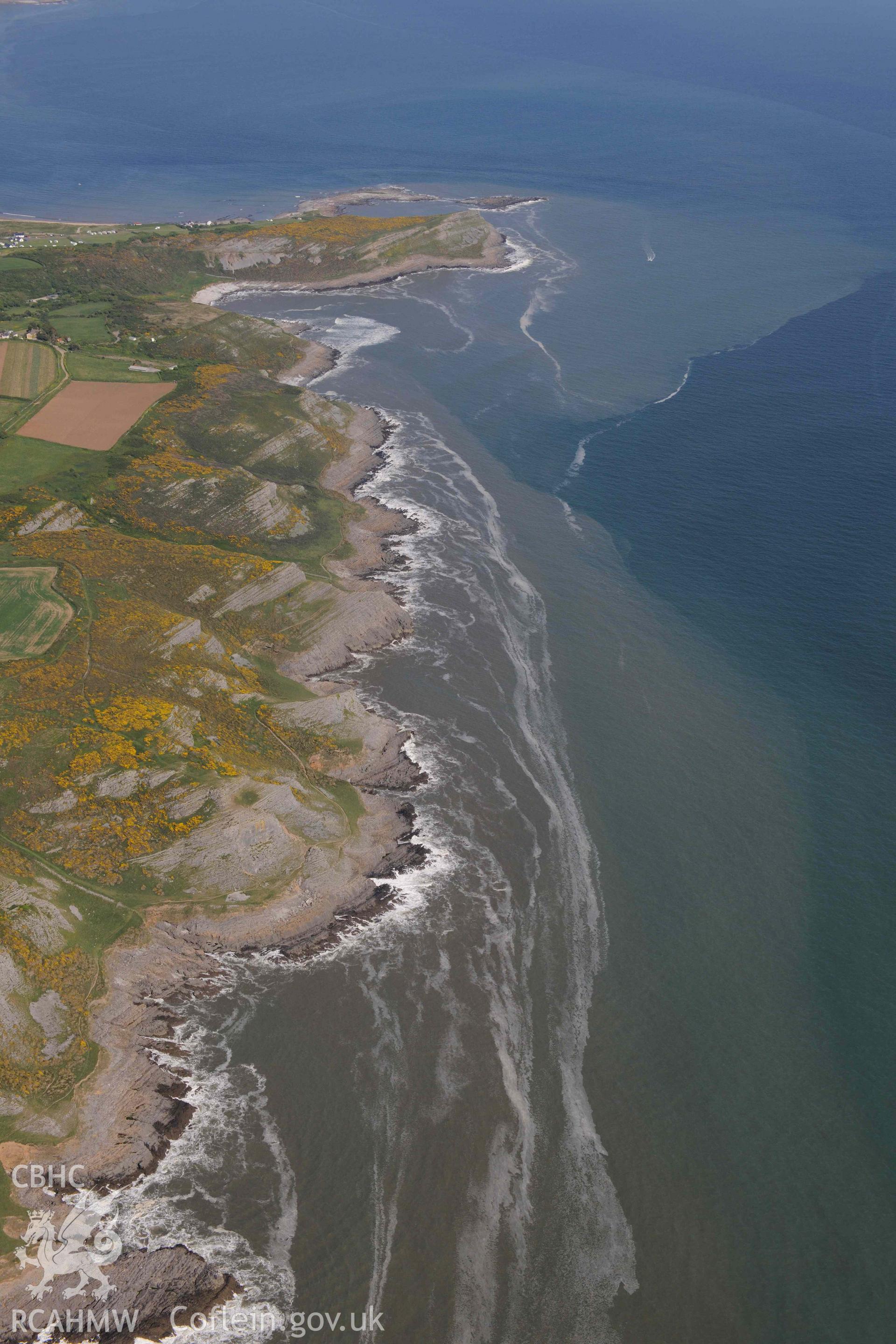 RCAHMW Colour Oblique Digital Aerial Photographs: Coastline west of Longhole Cave, landscape view