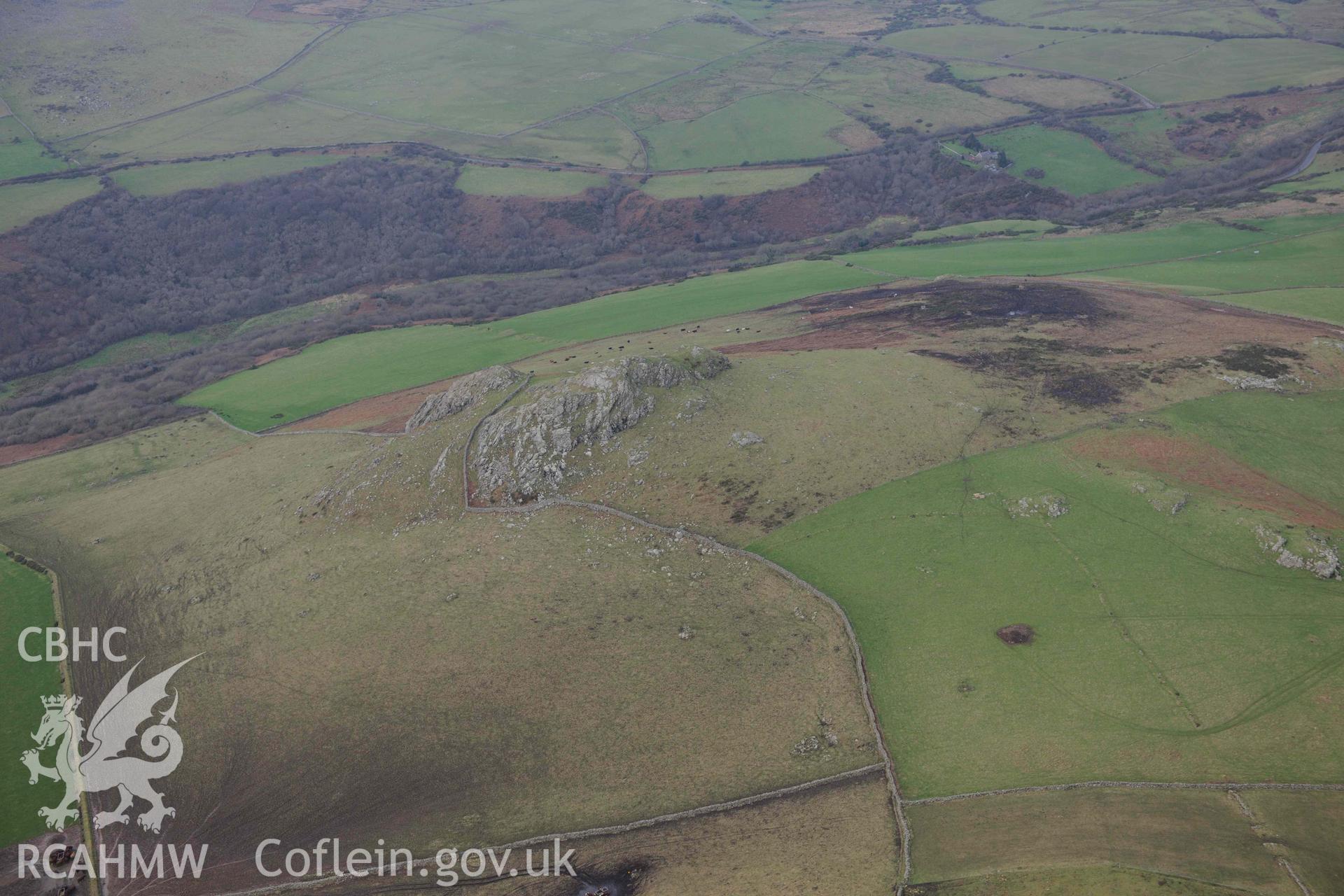 Garn Saethon - View of Garn Saethon, taken from South