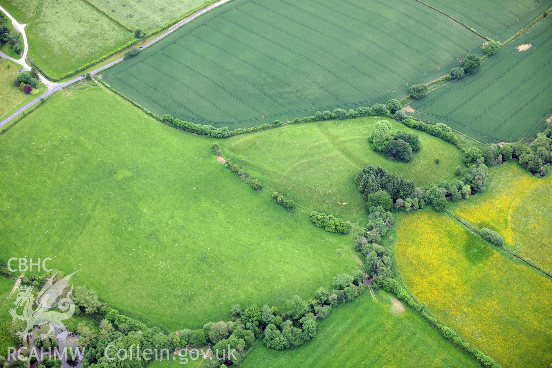 Oblique aerial photograph taken during the Royal Commission’s programme of archaeological aerial reconnaissance: Castell Foel-Allt-